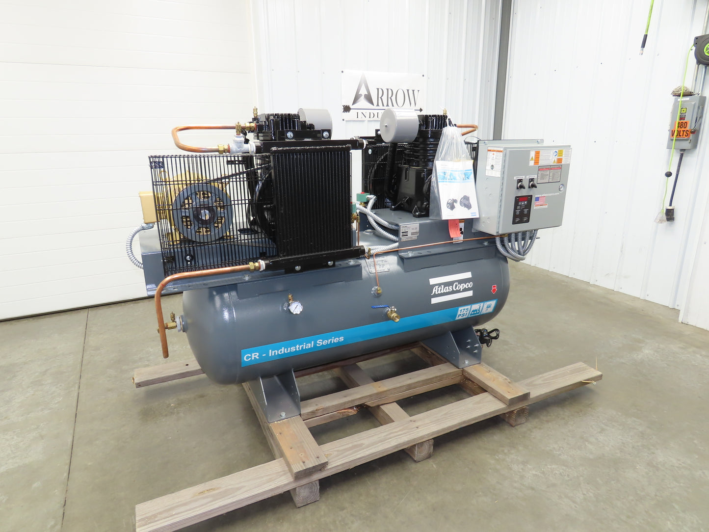 Atlas Copco CR7.5 Reciprocating Duplex Air Compressor 51CFM 7.5HP 3Ph 120 Gal