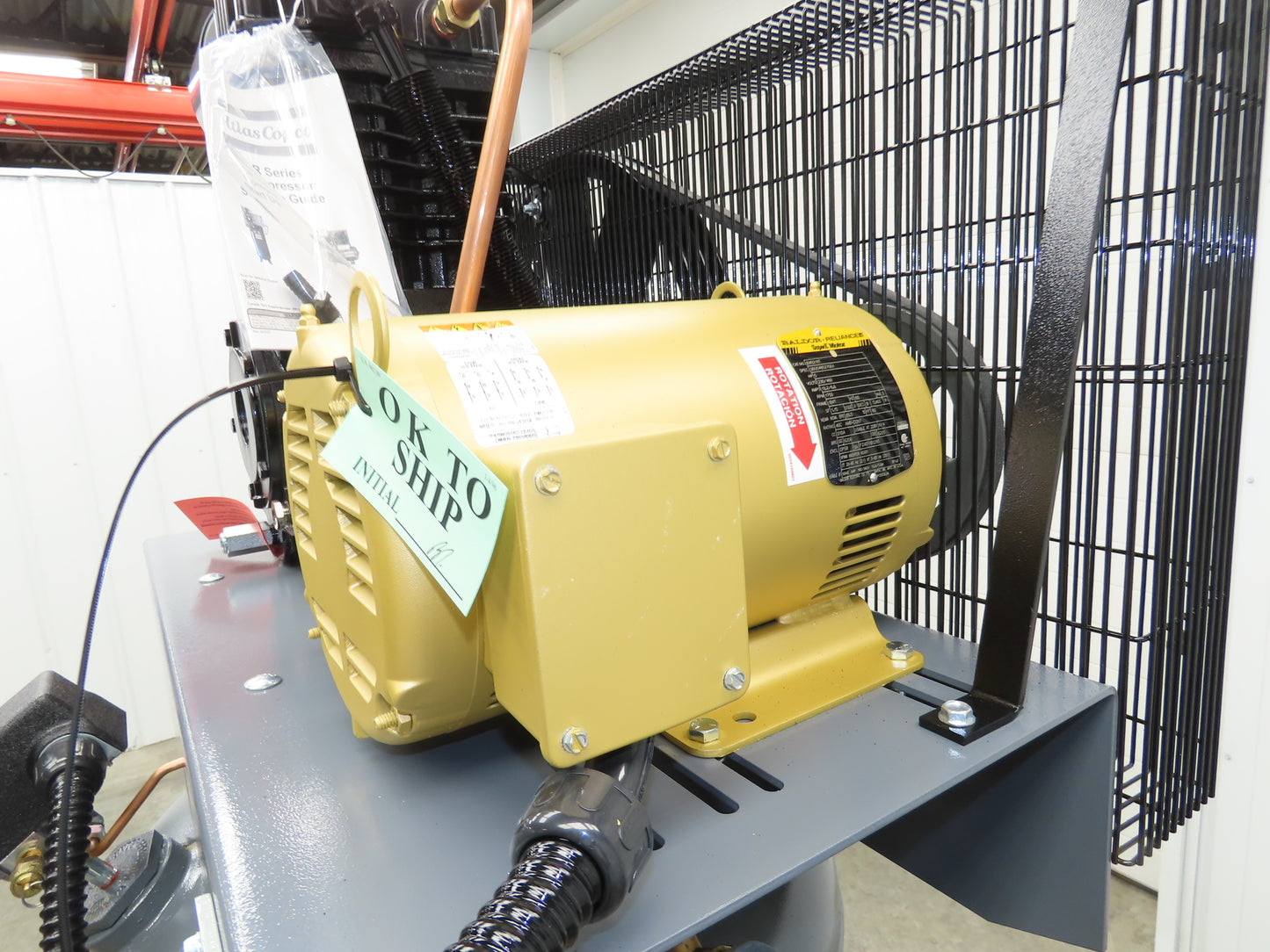 Atlas Copco CR5 Reciprocating Air Compressor 17.4CFM 5HP 460V 3Ph 80 Gal