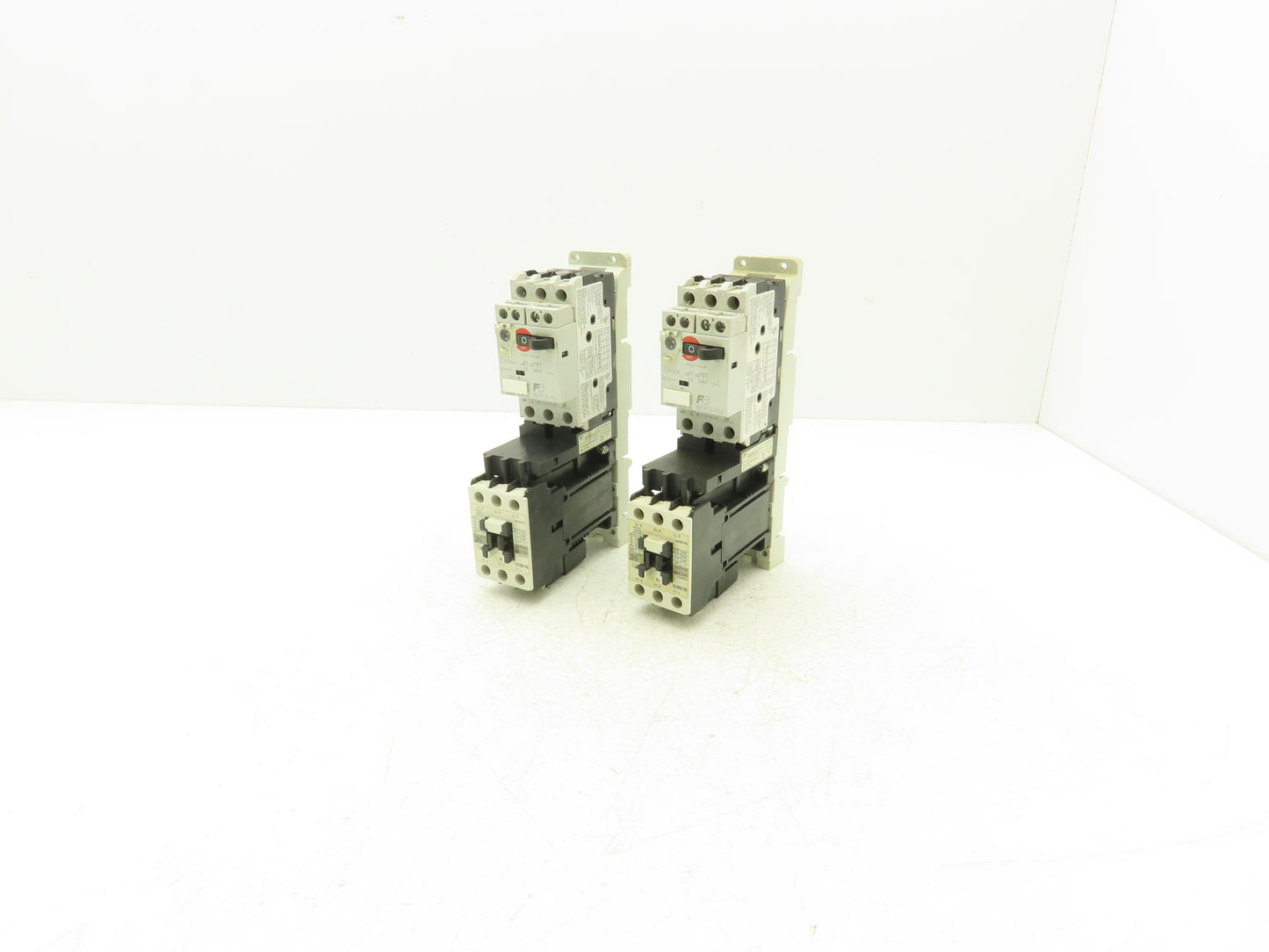 Fuji Elec BM3RSB-P63 Manual Starter .4-.63A Adj Overload w Contactor Lot of 2