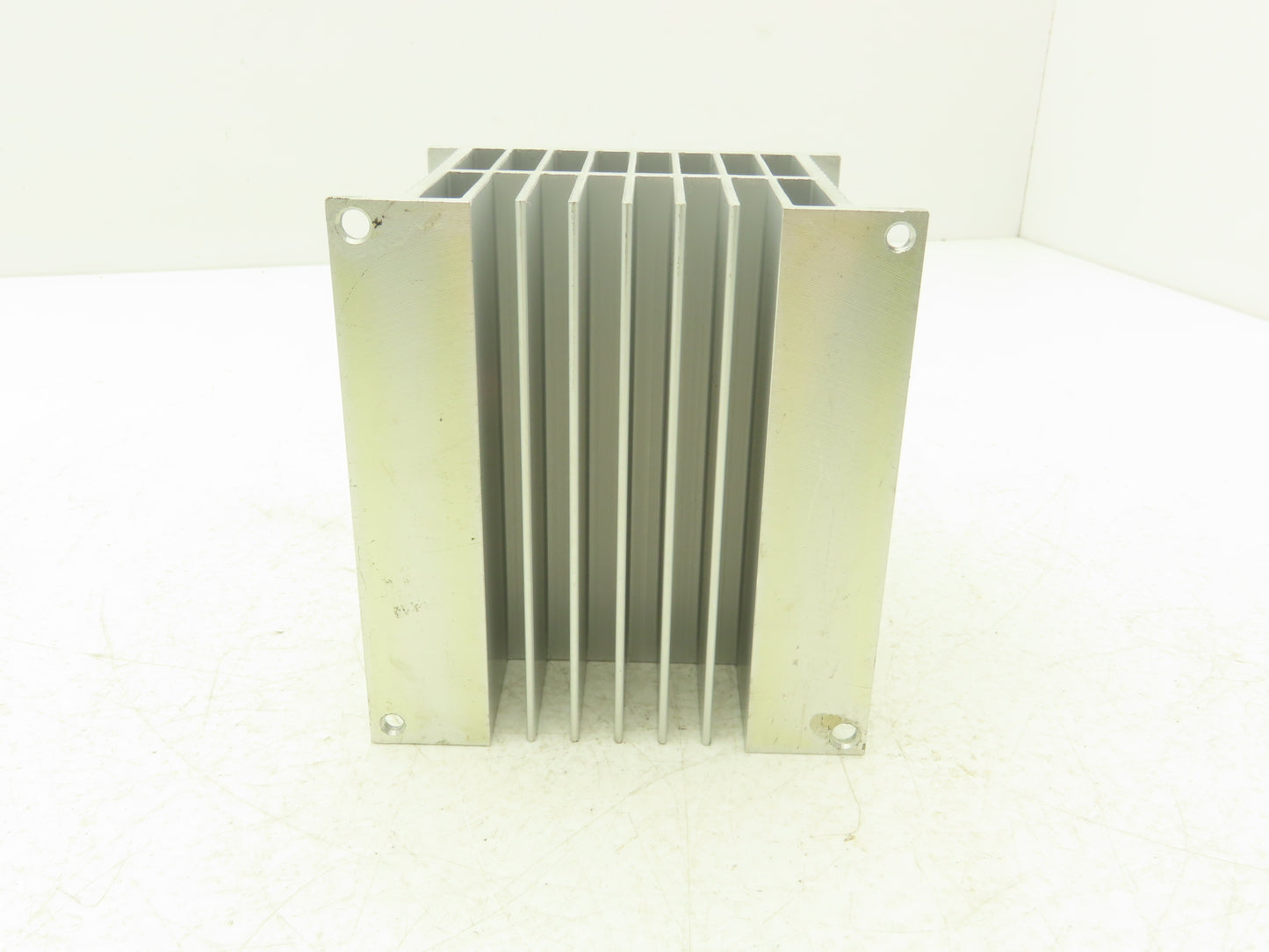 Fuji Electric SS502E-3Z-D3 Solid State Contactor Relay 240vac 3 Pole 50/60Hz .5A