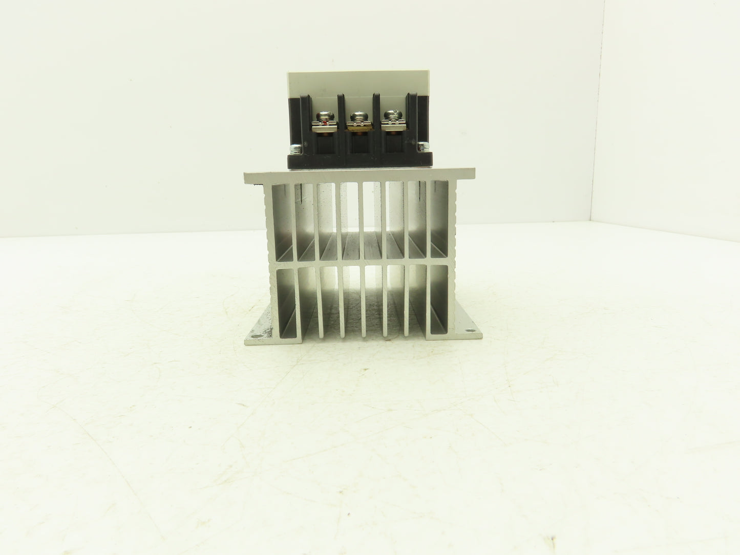Fuji Electric SS402E-3Z-D3 Solid State Contactor Relay 240vac 50/60Hz .4A 3 Pole
