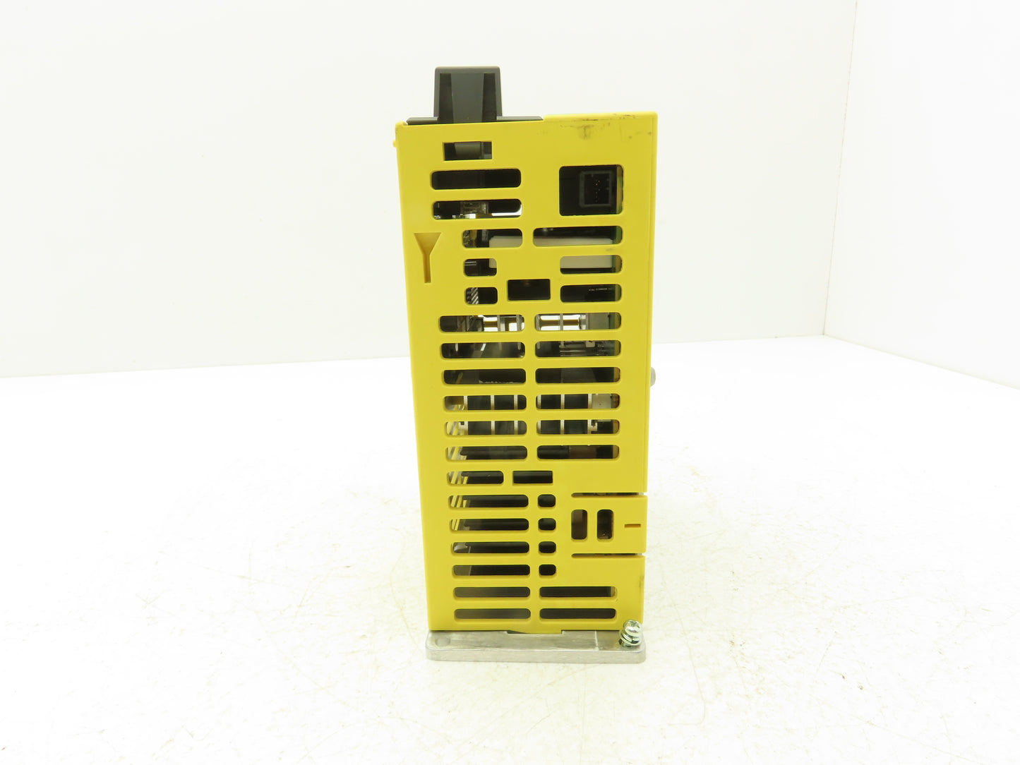 Fanuc A06B-6160-H002 Servo Drive Amplifier Module 240VAC 6.8A Rev G BiSV 20
