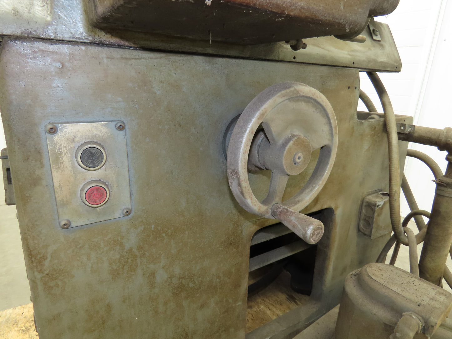 Cincinnati No 2 Vintage Cutter Surface Grinder 460V 3Ph 44" x 6" Bed 6" Wheel