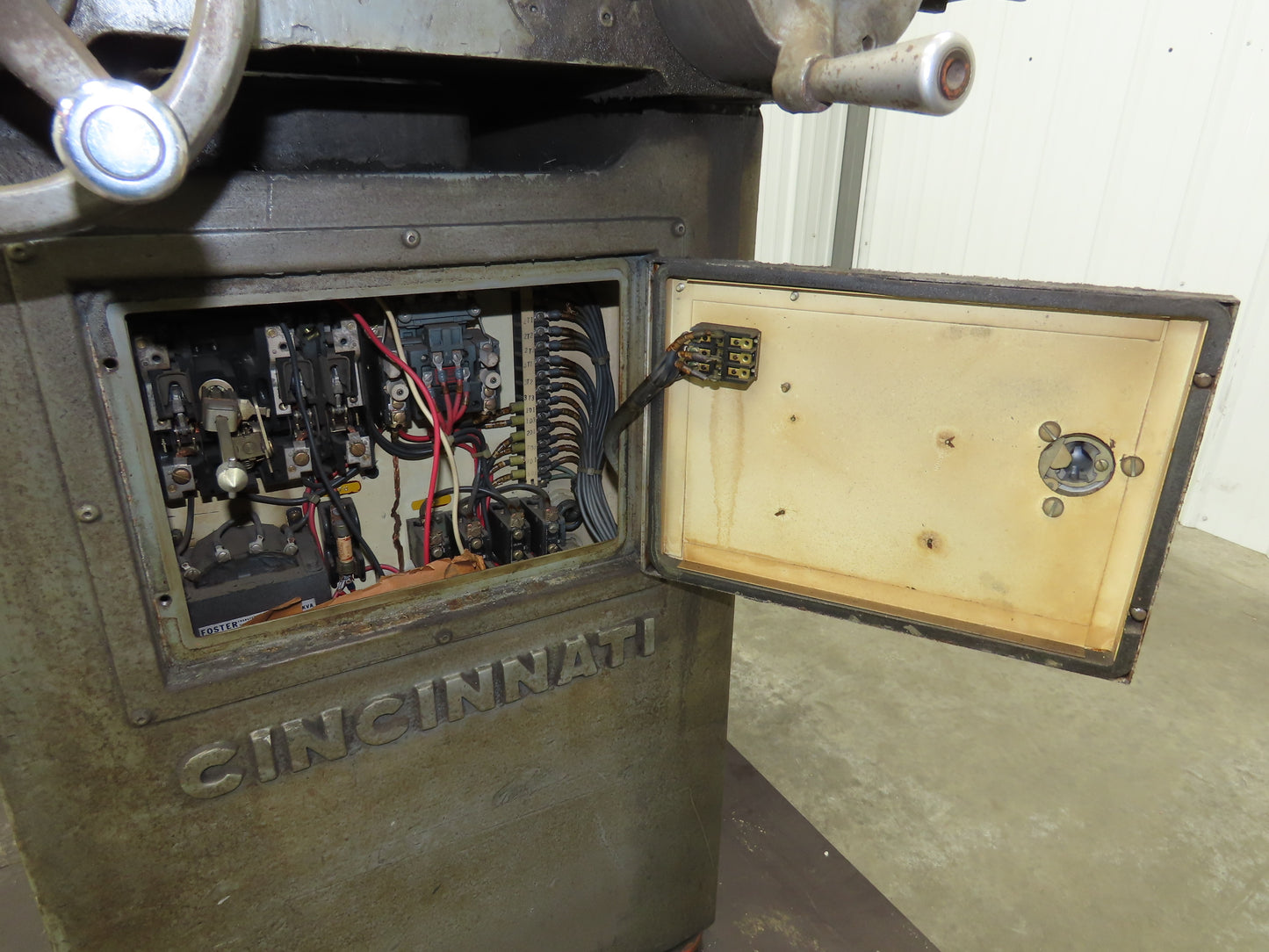 Cincinnati No 2 Vintage Cutter Surface Grinder 460V 3Ph 44" x 6" Bed 6" Wheel