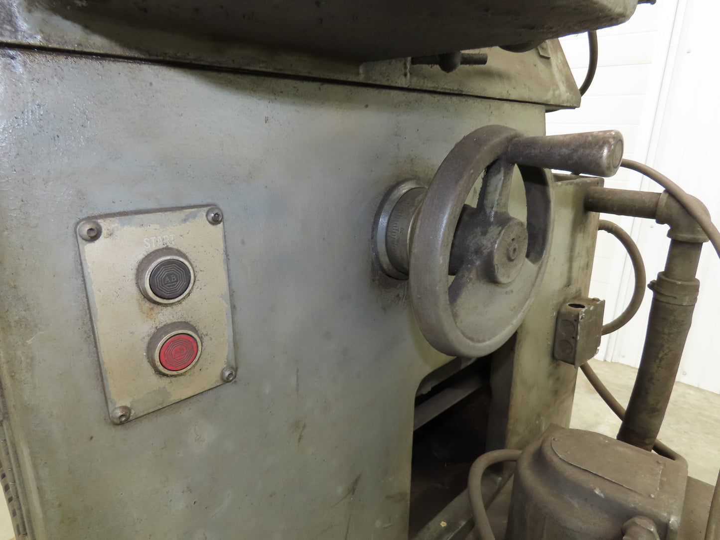 Cincinnati No 2 Vintage Cutter Surface Grinder 460V 3Ph 44" x 6" Bed 6" Wheel