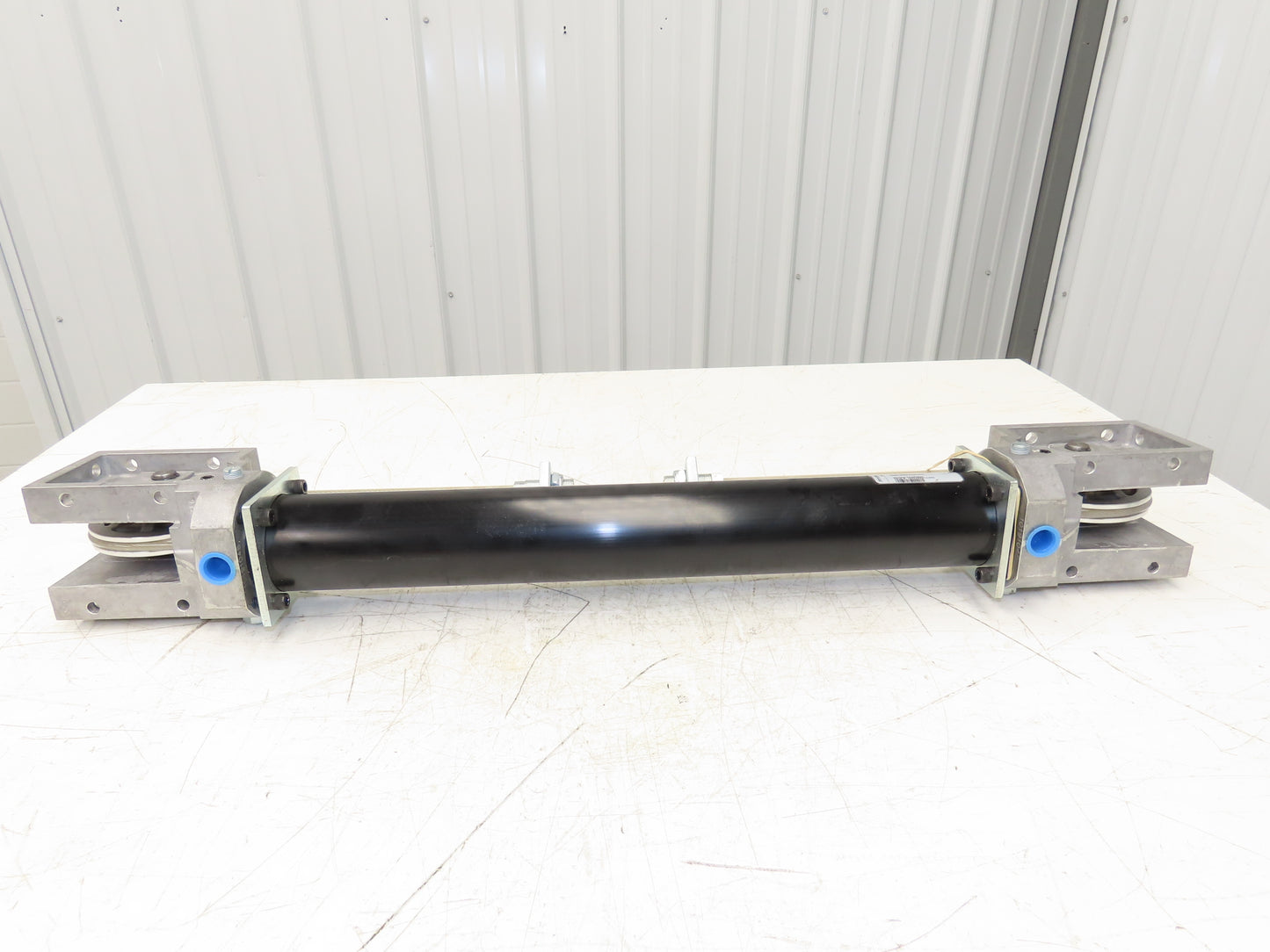 Tolomatic CC25 SK18.000 Pneumatic Air Cable Cylinder Rodless 2.5"Bore 18" Stroke