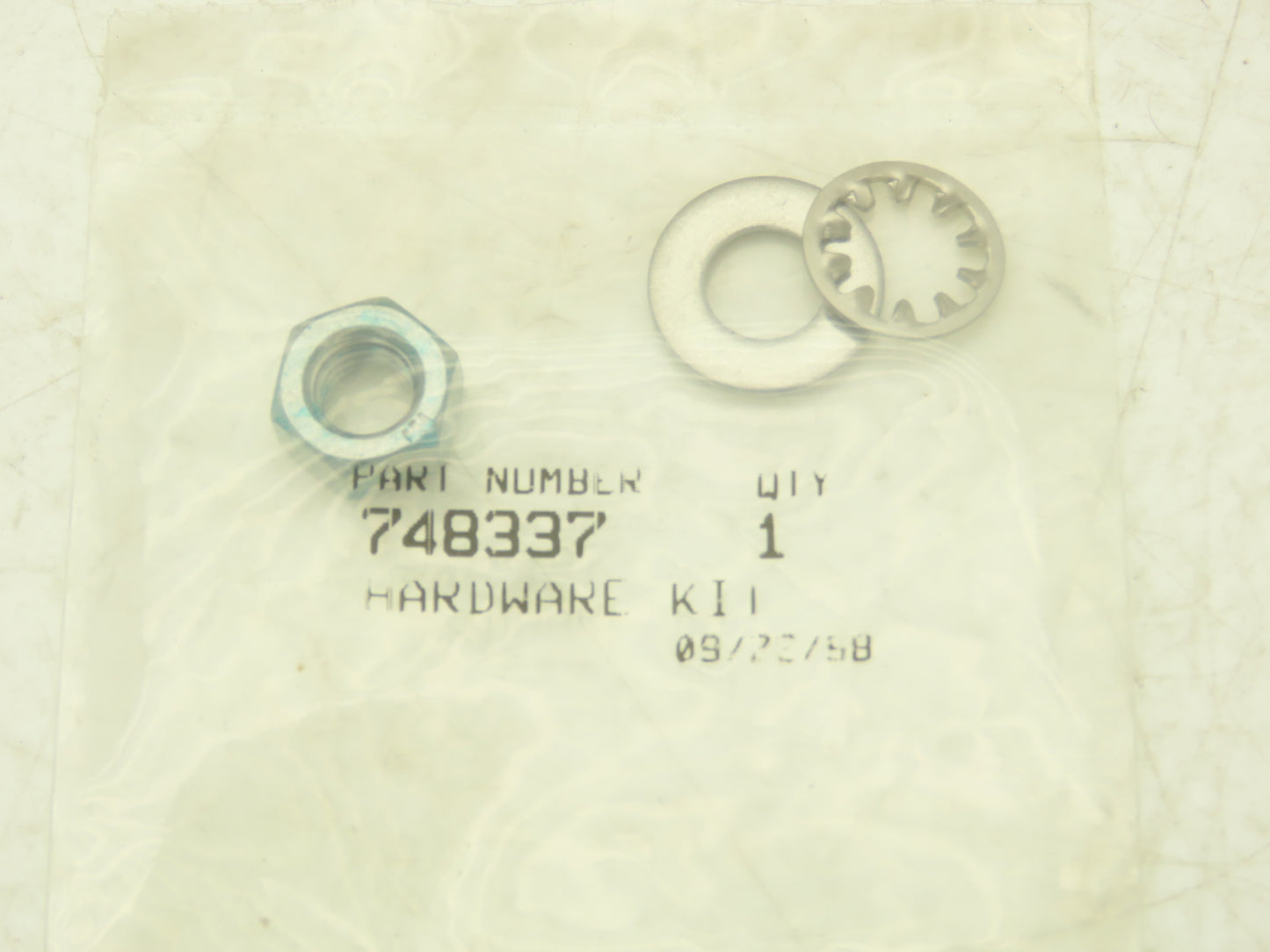 Velvac 709218 10" Center Mount Convex Mirror Stainless Mounting Stud 5/16"-18