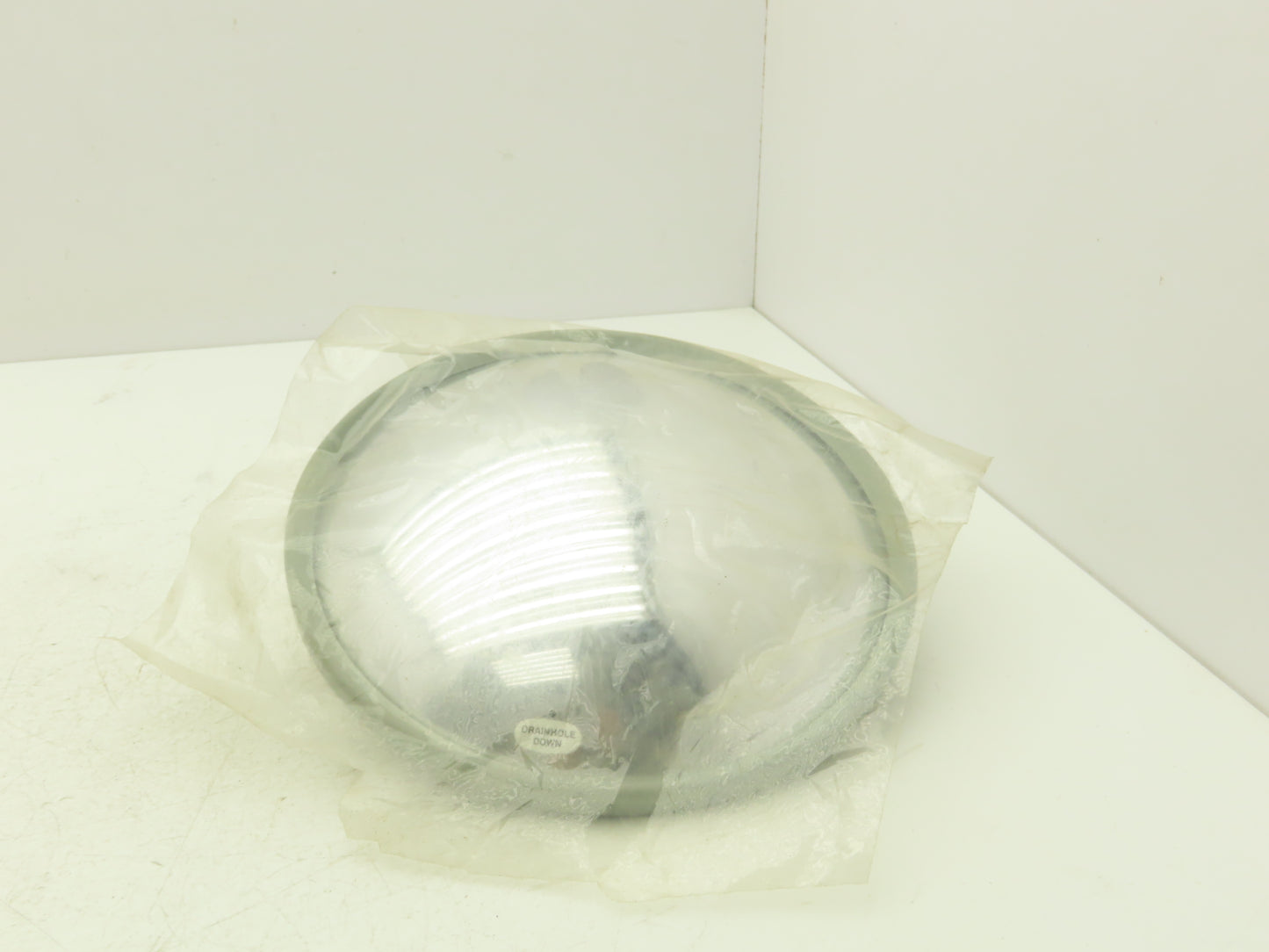 Velvac 709218 10" Center Mount Convex Mirror Stainless Mounting Stud 5/16"-18