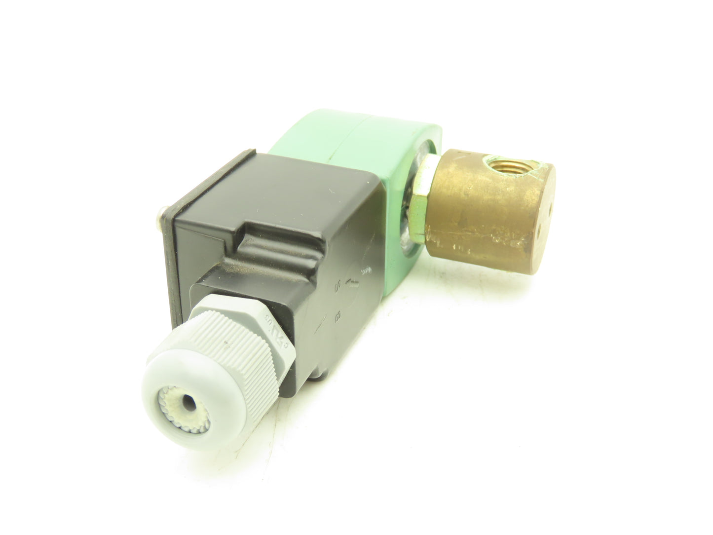 Asco Red Hat JKF8262G020 Brass Solenoid Valve 2-Way 1/4"NPT 24VDC NC