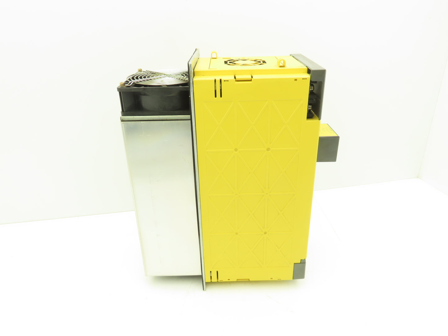 Fanuc A06B-6117-H109 Servo Drive Amplifier Module 26kW 240V aiSV 360 Rev F