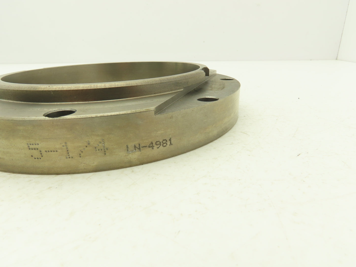 GB Manufacturing LN-4981 Burner Body 7-3/4"OD x 5-1/4"ID x 1-5/16"LTB x 1"Flange