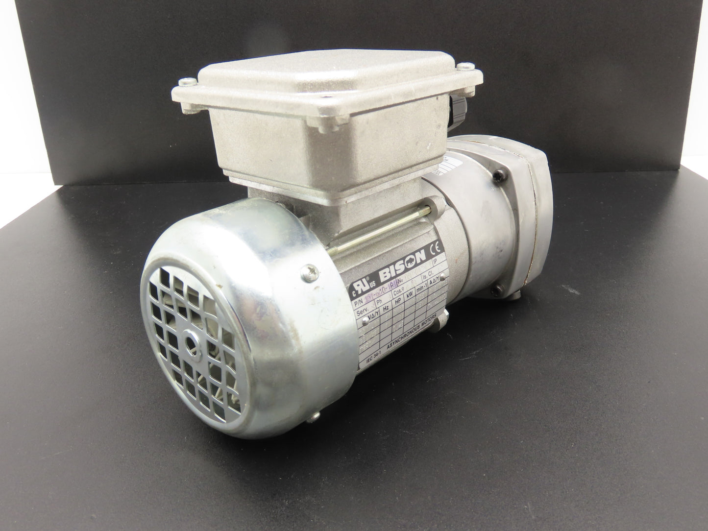 Bison 017-175-0025 Offset Parallel Gearmotor 0.08Hp 230VAC 25.2:1 Ratio 63rpm