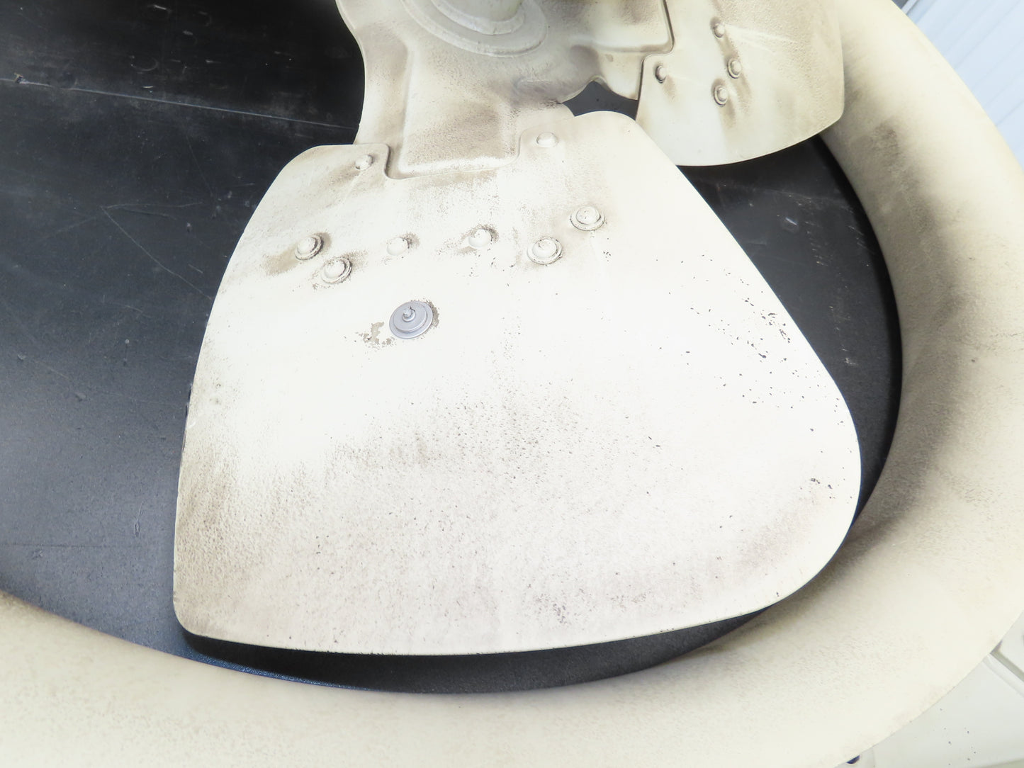 Mitsubishi KG-80HTF High Pressure Ventilation Blower Fan 80mm 31" 220V 3Ph