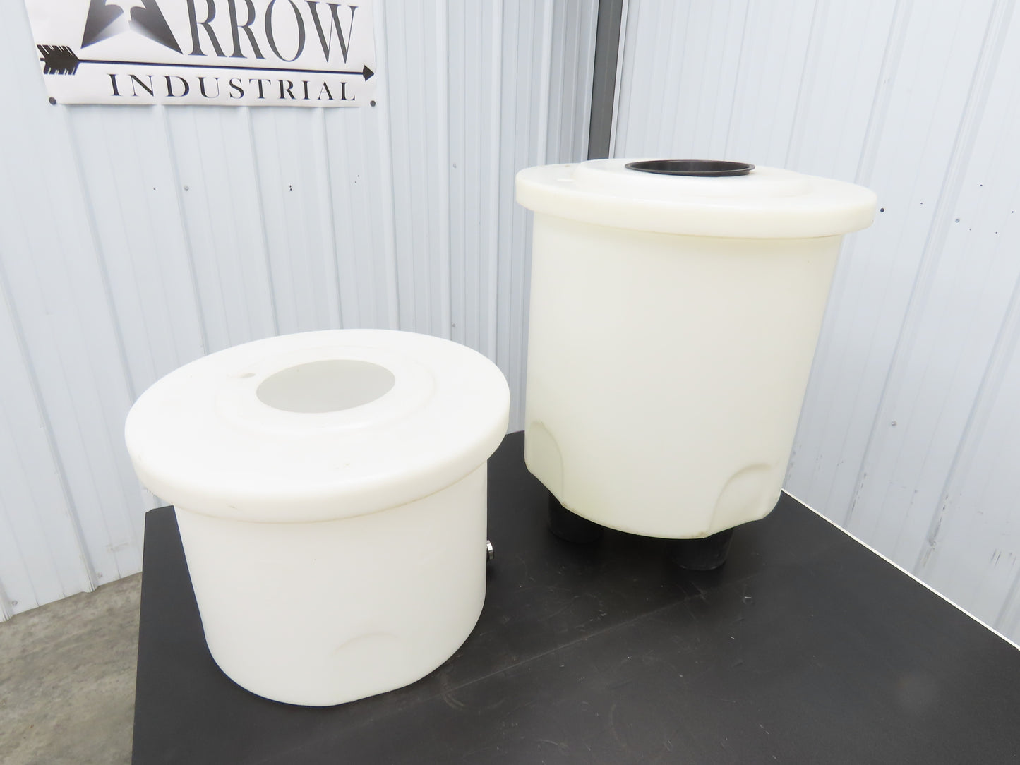 HDPE Polyethylene Plastic Water Mix Tank with Lid & Drain 40/80 Liter  Lot of 2