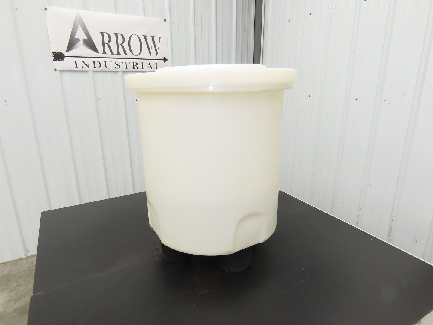 HDPE Polyethylene Plastic Water Mix Tank with Lid & Drain 40/80 Liter  Lot of 2