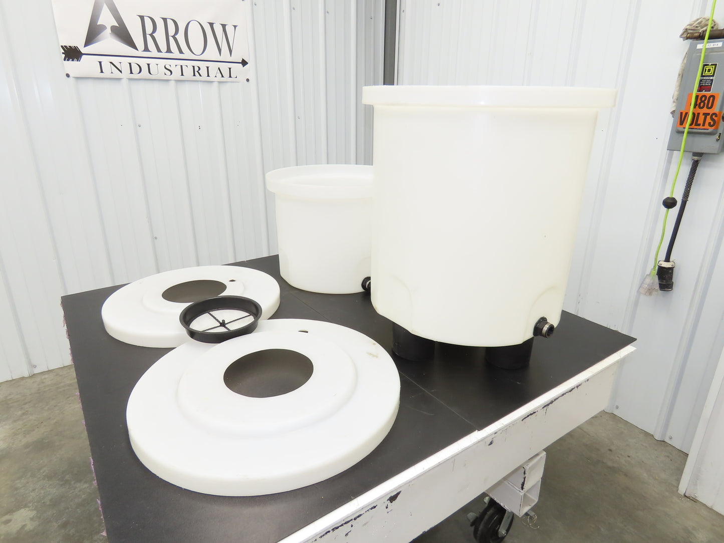 HDPE Polyethylene Plastic Water Mix Tank with Lid & Drain 40/80 Liter  Lot of 2