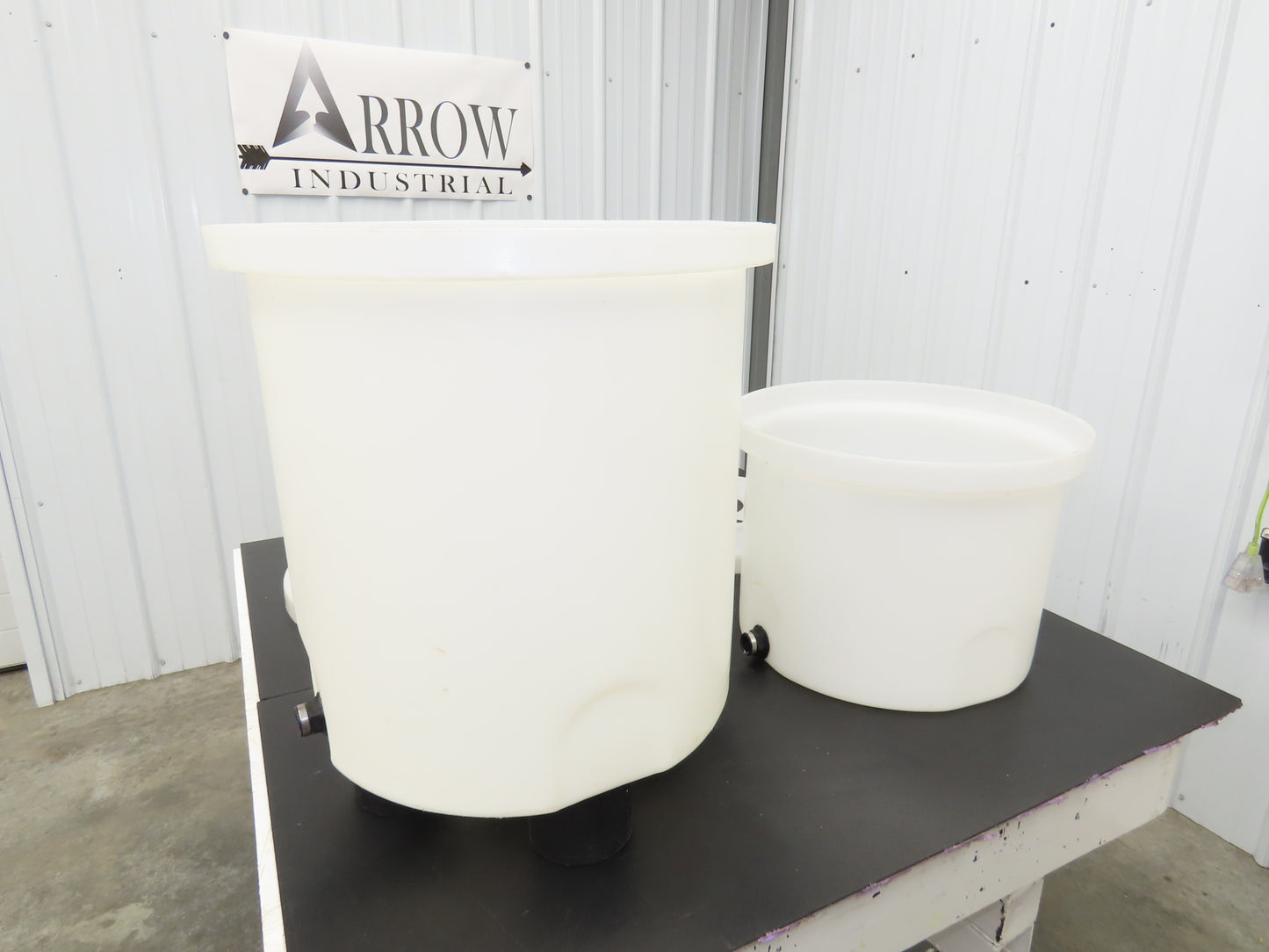 HDPE Polyethylene Plastic Water Mix Tank with Lid & Drain 40/80 Liter  Lot of 2