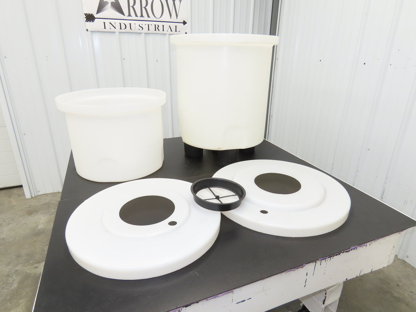 HDPE Polyethylene Plastic Water Mix Tank with Lid & Drain 40/80 Liter  Lot of 2