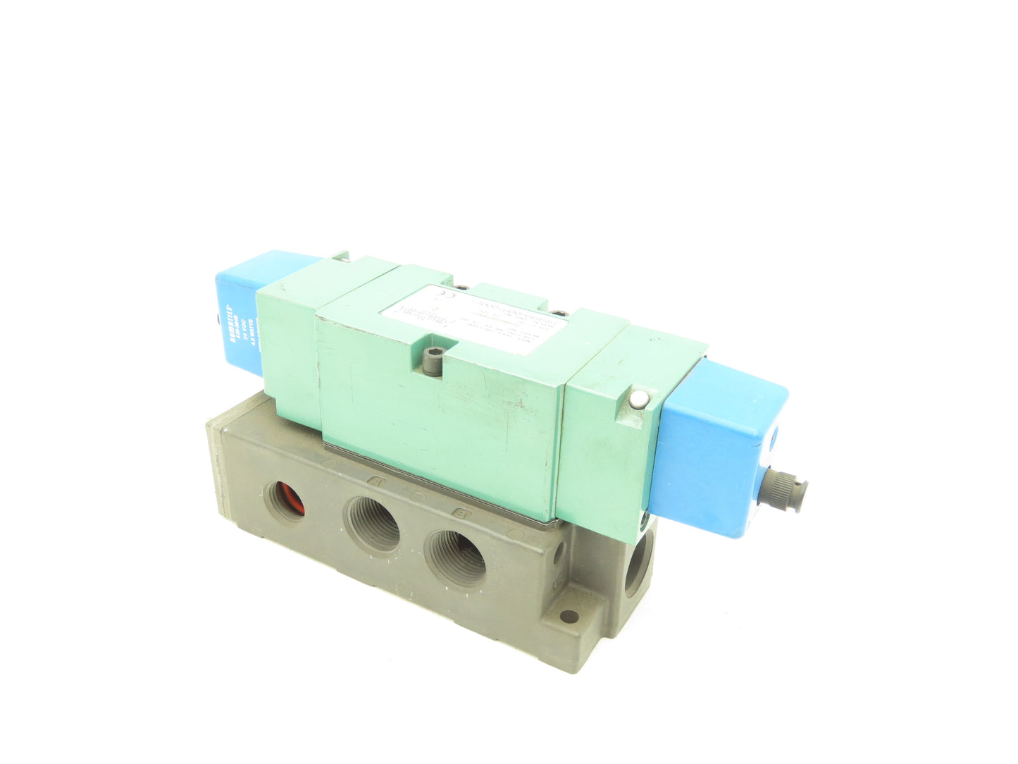 Numatics 555BB63AMT00061 Directional Solenoid Valve 24VDC 3/4"NPT Manifold