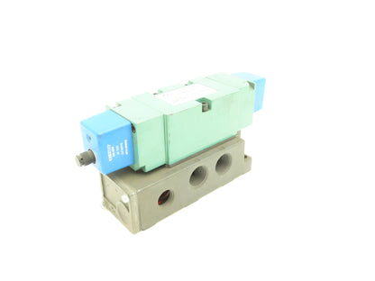 Numatics 555BB63AMT00061 Directional Solenoid Valve 24VDC 3/4"NPT Manifold