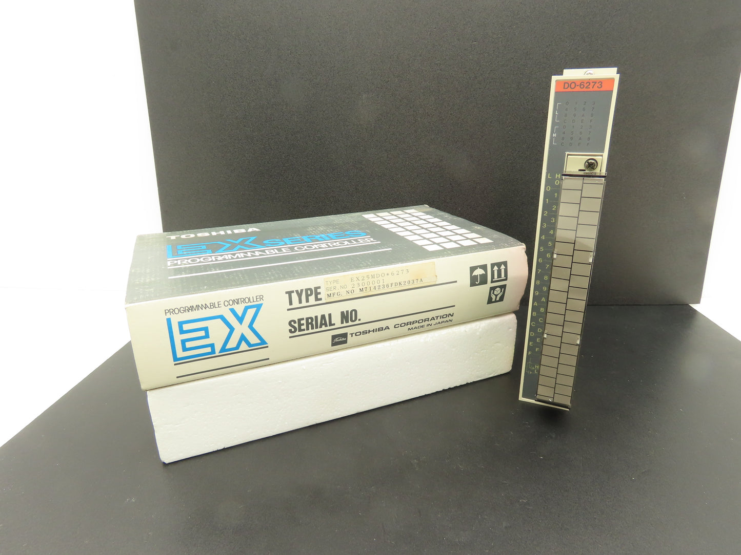 Toshiba EX25MDO*6273 PLC EX Programmable Controller Output Module 12/24VDC