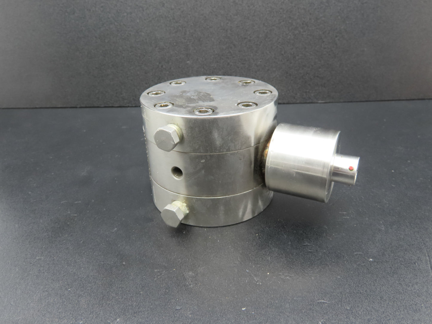 Sensotec A-5/741-15A5D Pressure Transducer 500PSID 10VDC Input 2.0 MV/V Output