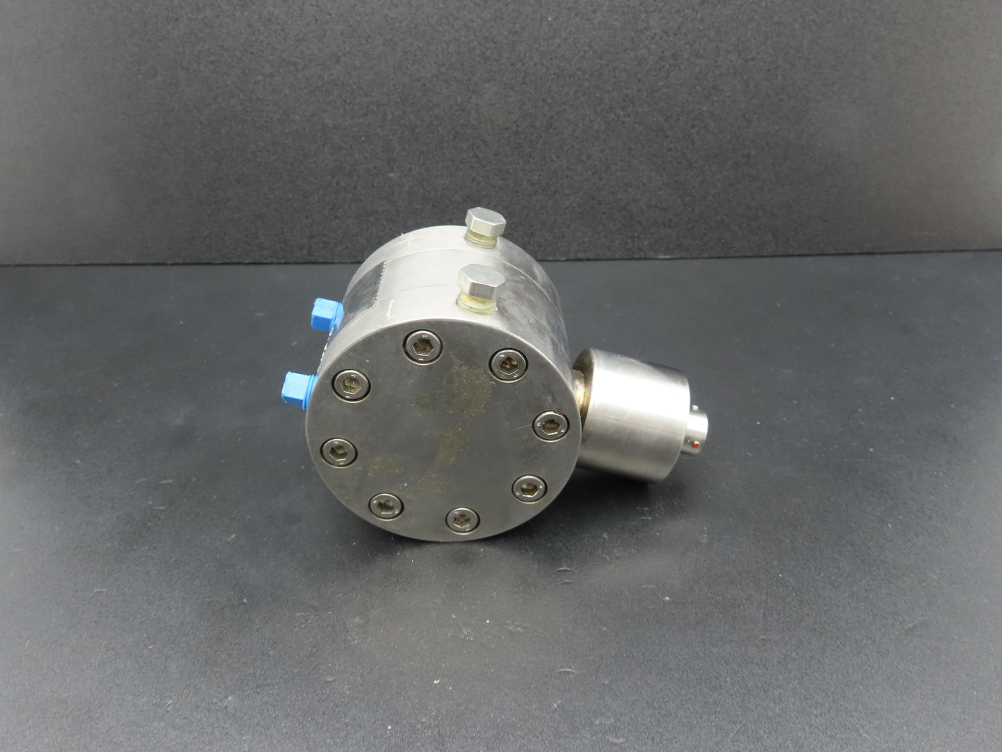 Sensotec A-5/741-15A5D Pressure Transducer 500PSID 10VDC Input 2.0 MV/V Output