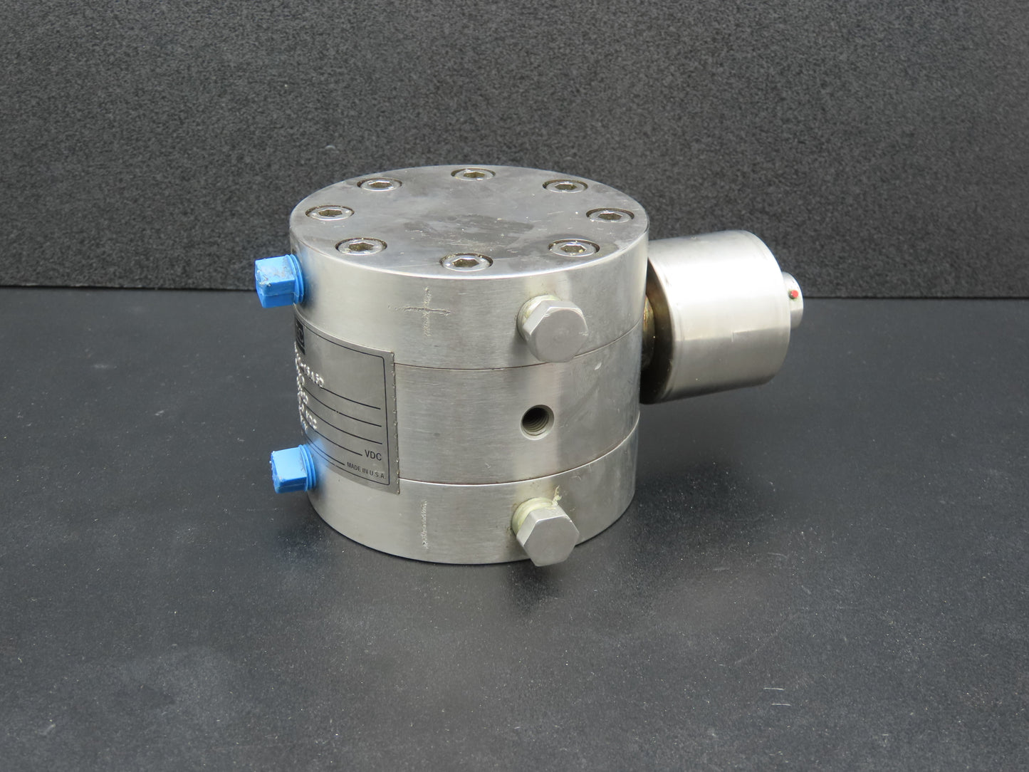 Sensotec A-5/741-15A5D Pressure Transducer 500PSID 10VDC Input 2.0 MV/V Output