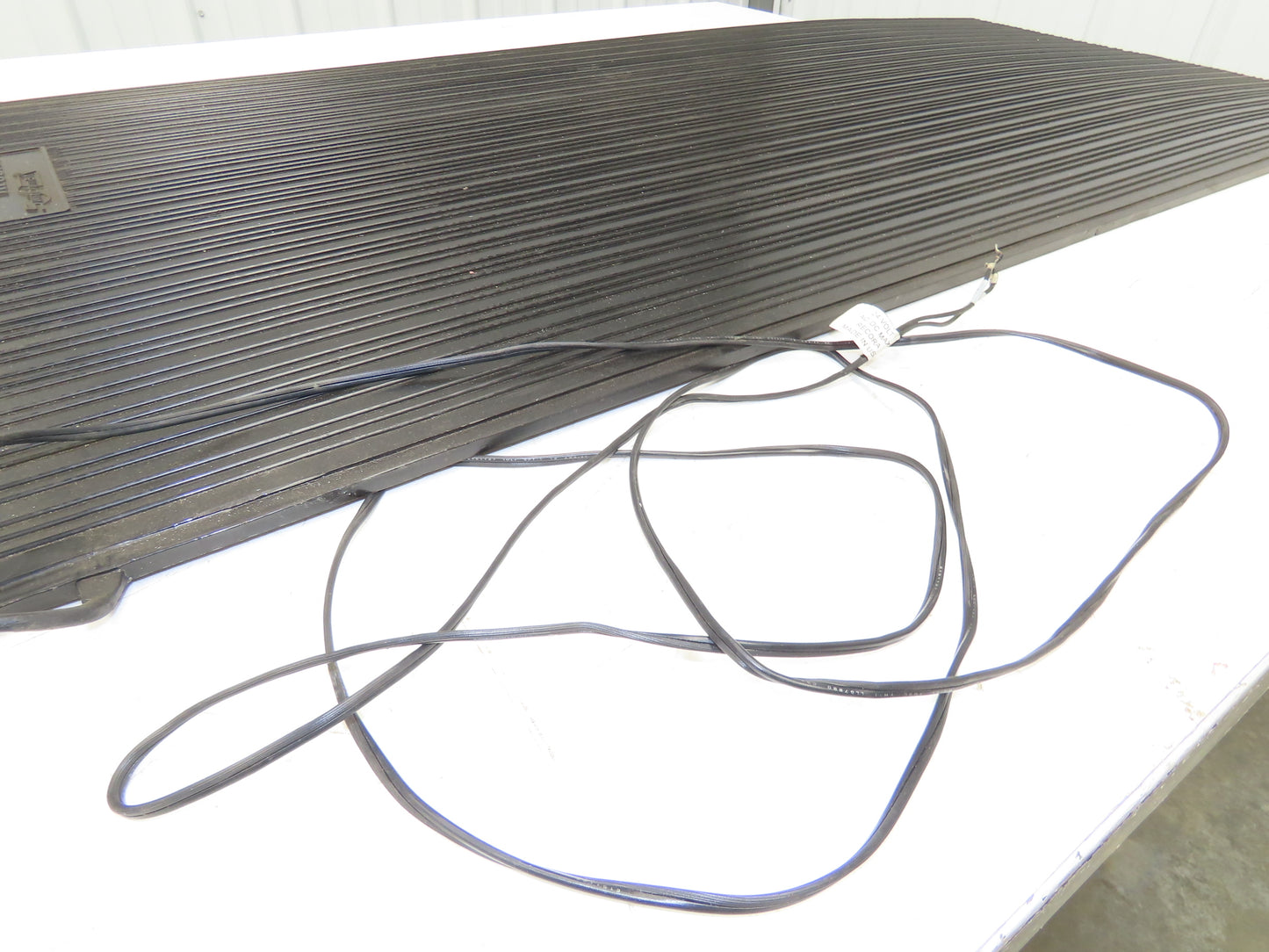 Recora Switchmat EHD-2757 Rubber Safety Floor Mat Pressure Switch 27.5X57"