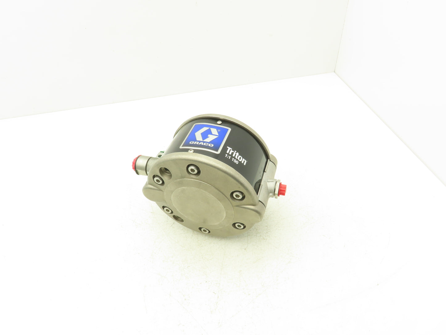 Graco 24B-550 Triton 1:1 Air Operated Diaphragm Spray Pump 115psi 8gpm