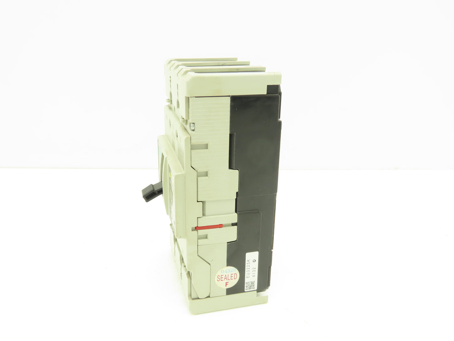 Fuji EW250JAGU-3P225 Earth Leakage Circuit Breaker 3-Pole 225A 100-440VAC