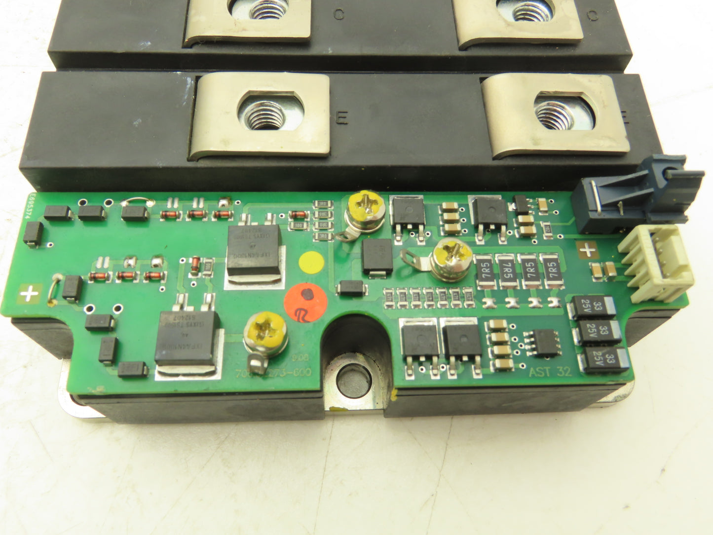 Infineon FZ1200R12KF4 Transistor IGBT 1200A 1200V Dissipation 7800 Watt