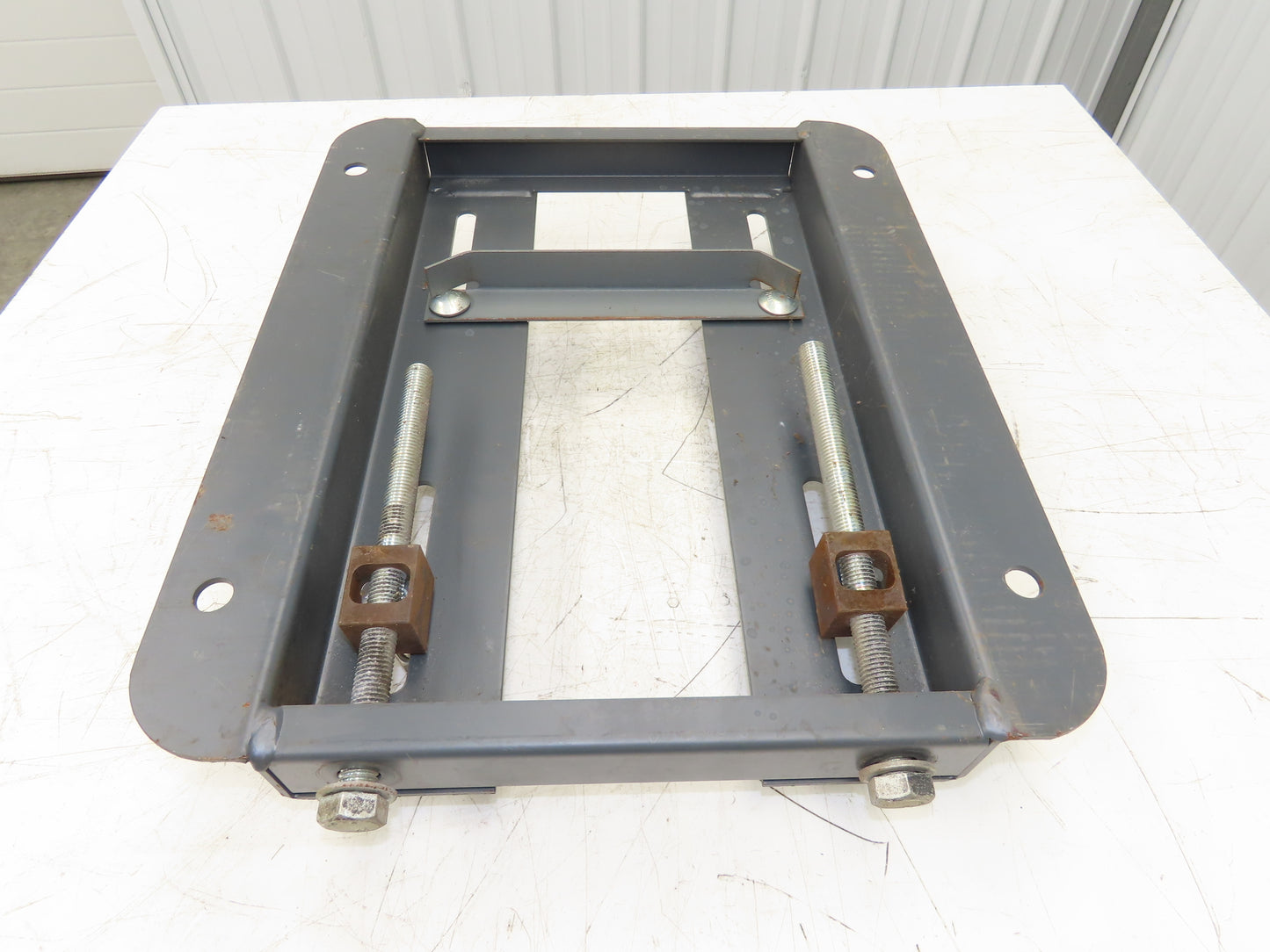 Dayton 2M516 Adjustable Electric Motor Mounting Base NEMA Frame 324 324B2