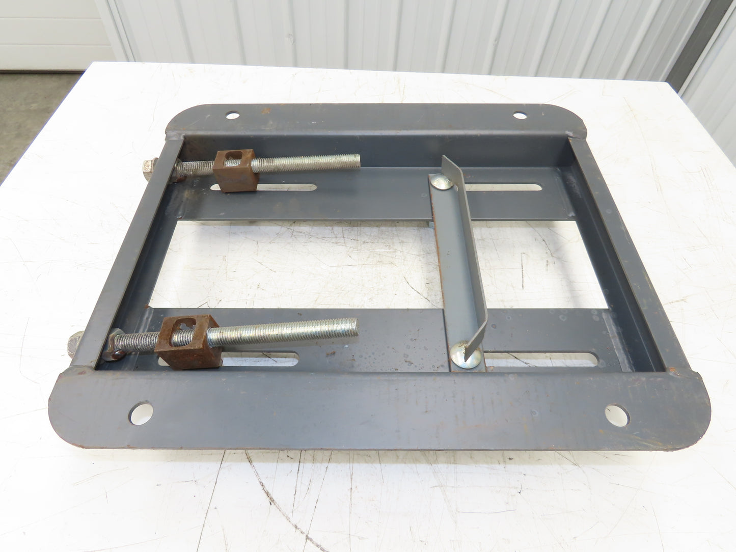 Dayton 2M516 Adjustable Electric Motor Mounting Base NEMA Frame 324 324B2