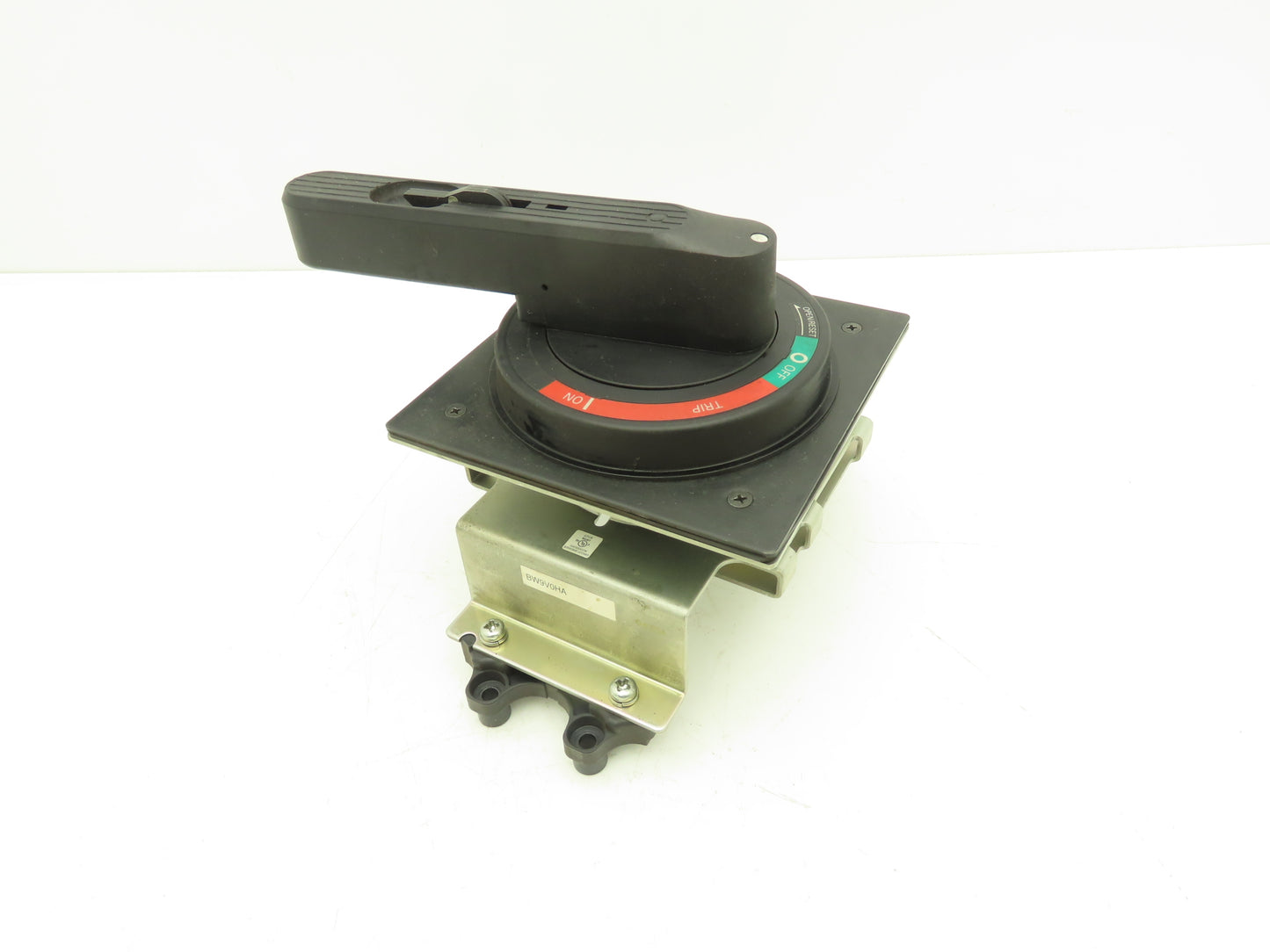 Fuji Electric BW9V0HA Circuit Breaker Rotary Disconnect Handle 400A Frame