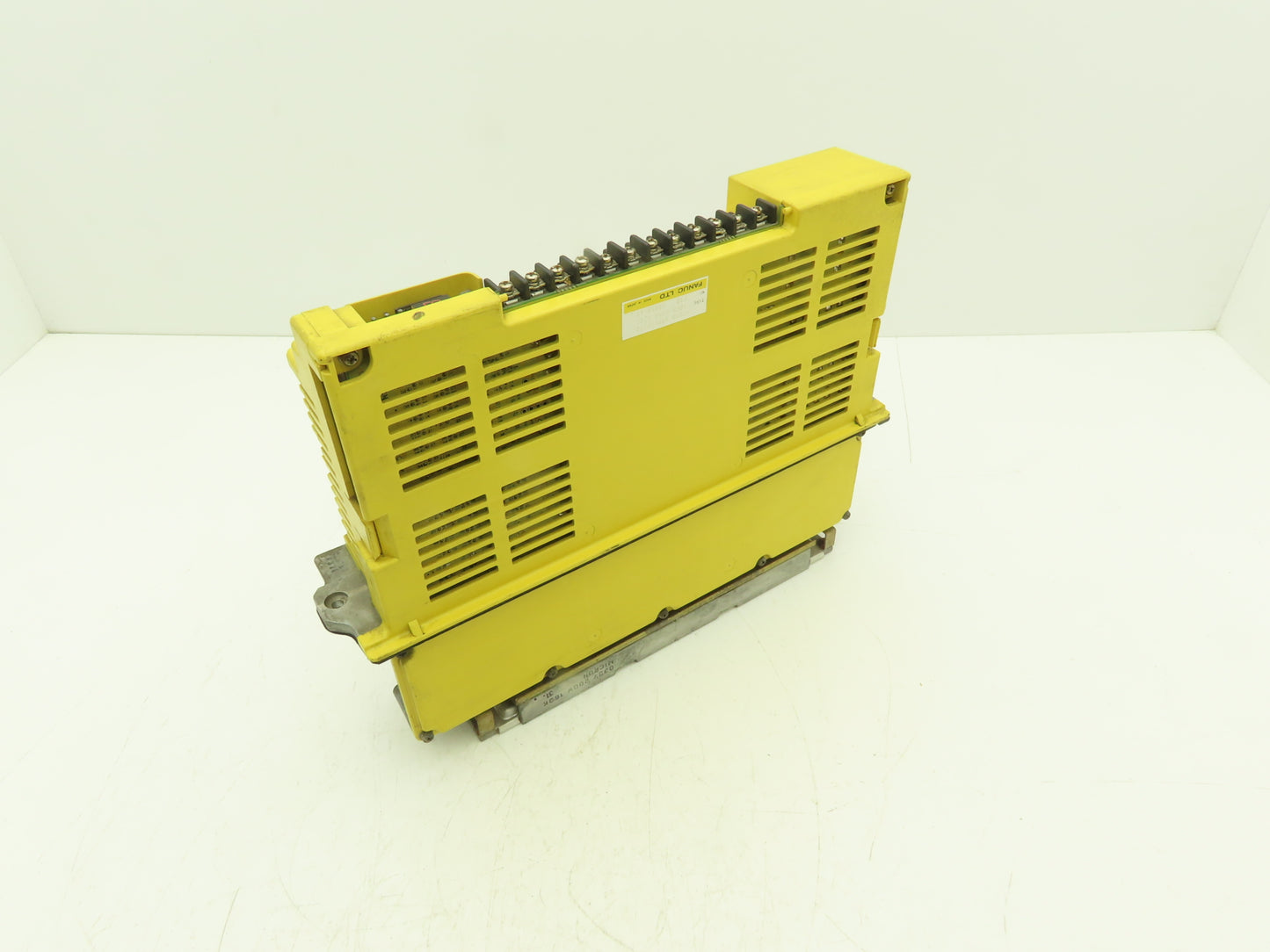 Fanuc A06B-6066-H235 Fanuc Servo Amplifier A208-1004-0861/03A