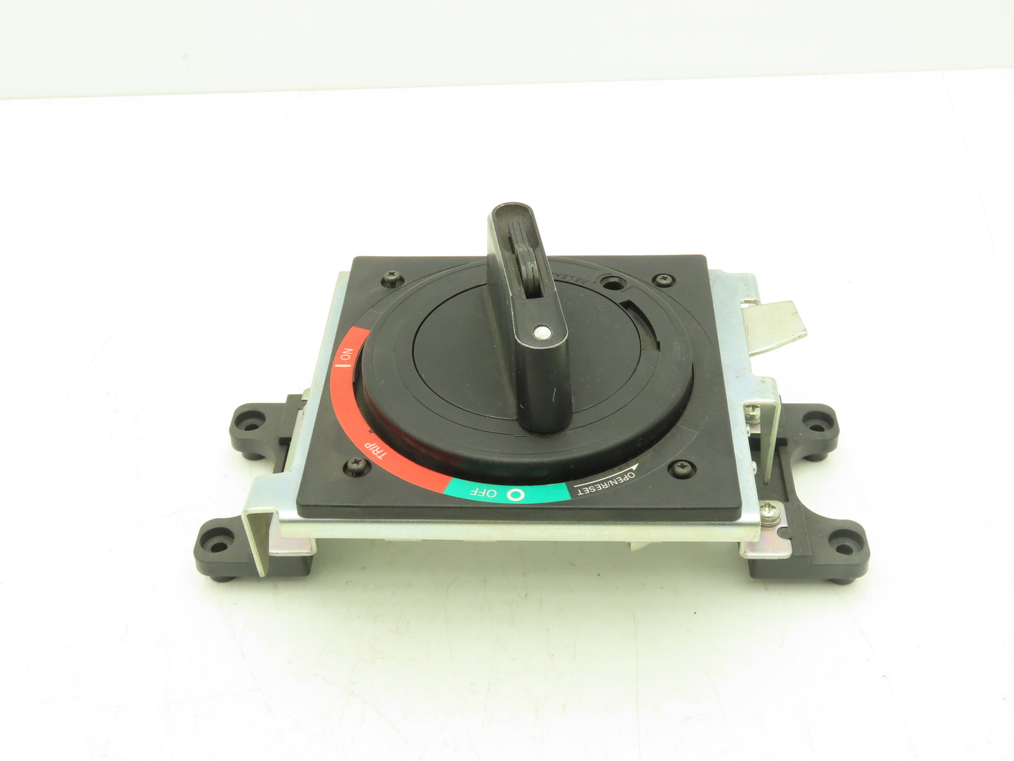 Fuji Electric BW9N0JA Circuit Breaker Rotary Disconnect Handle 600A Frame
