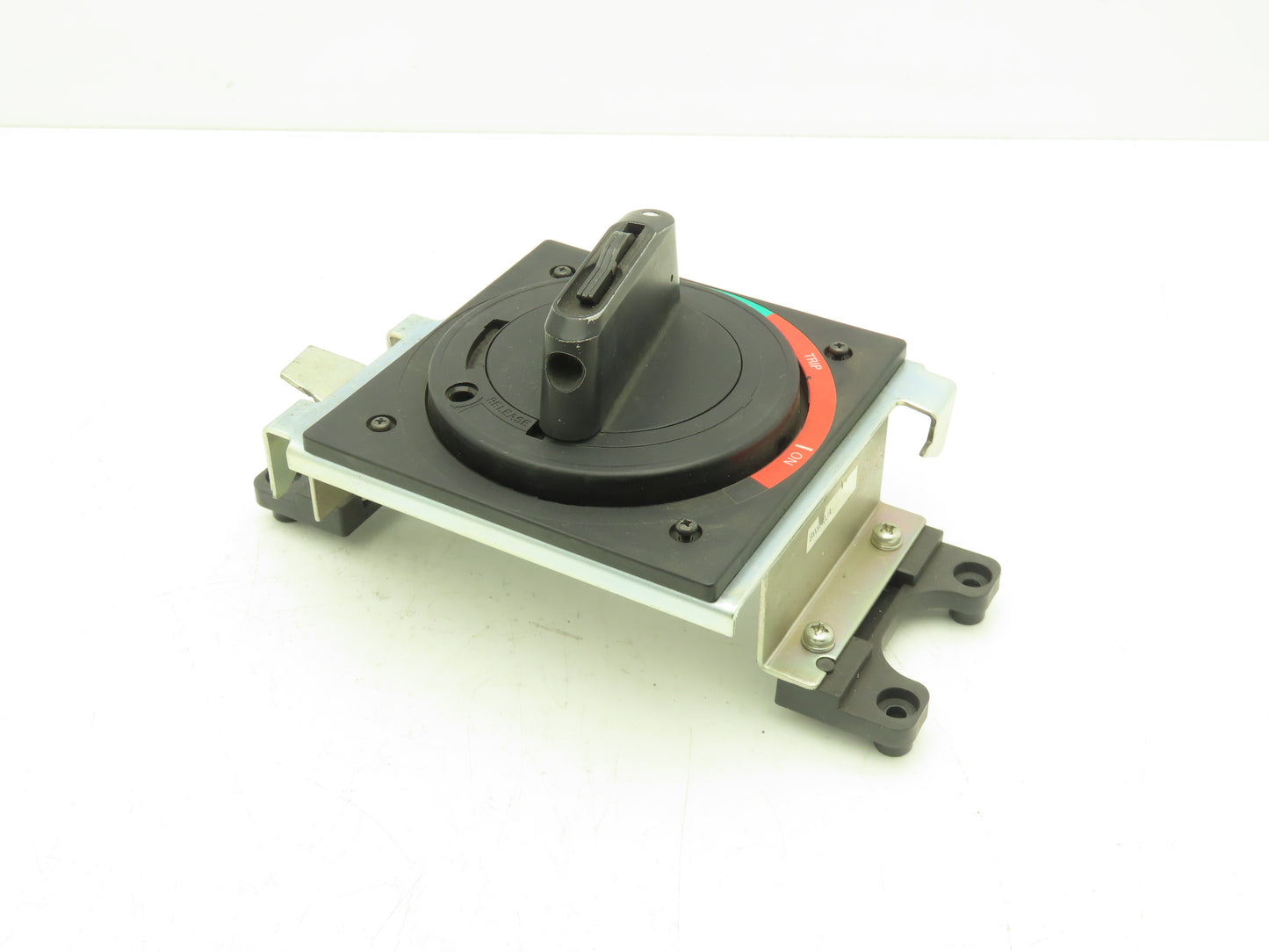 Fuji Electric BW9N0JA Circuit Breaker Rotary Disconnect Handle 600A Frame
