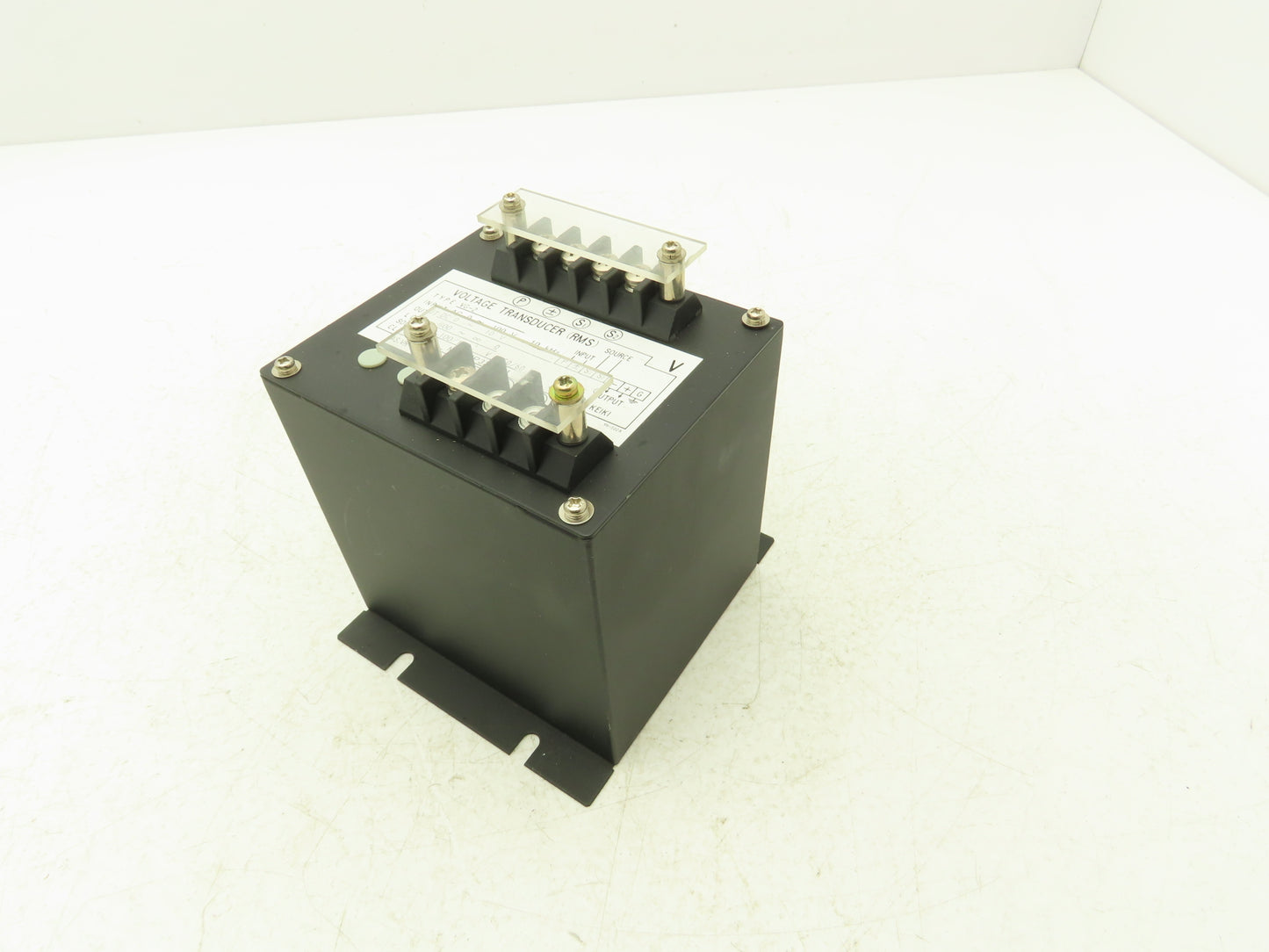 Toyo Keiki VG-2 Voltage Transducer (RMS) Input 0-100VAC Output 0-10VDC