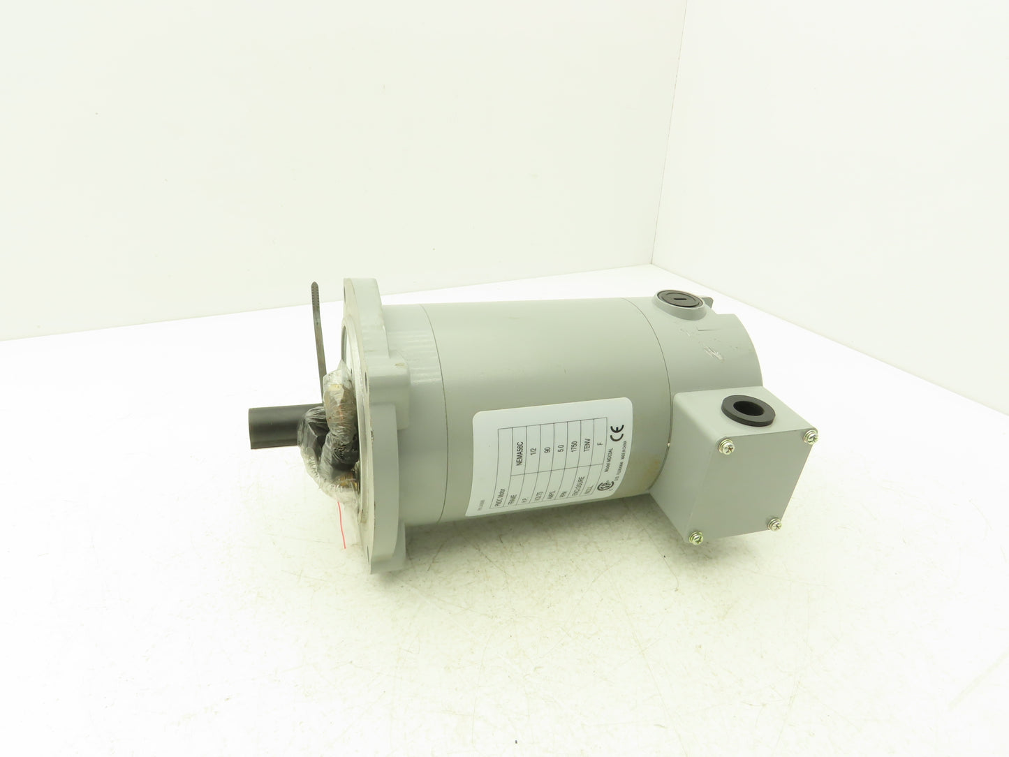 MD03AL Permanent Magnet DC Motor 90V 1/2Hp 1750 RPM 5 Amp 56C C-Face