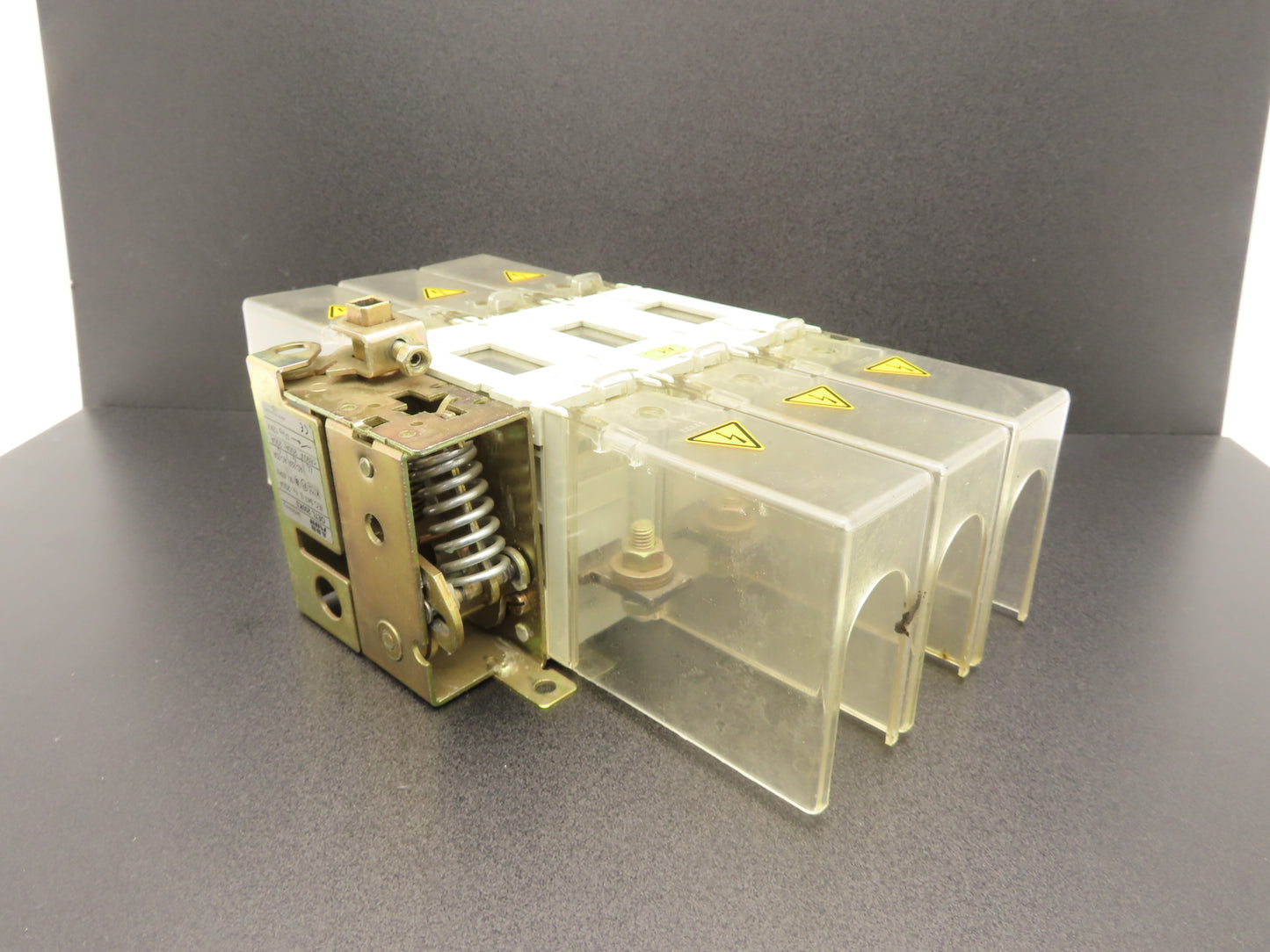 ABB OETL 200K3 Rotary Disconnect Switch 3-Pole 250A 690V