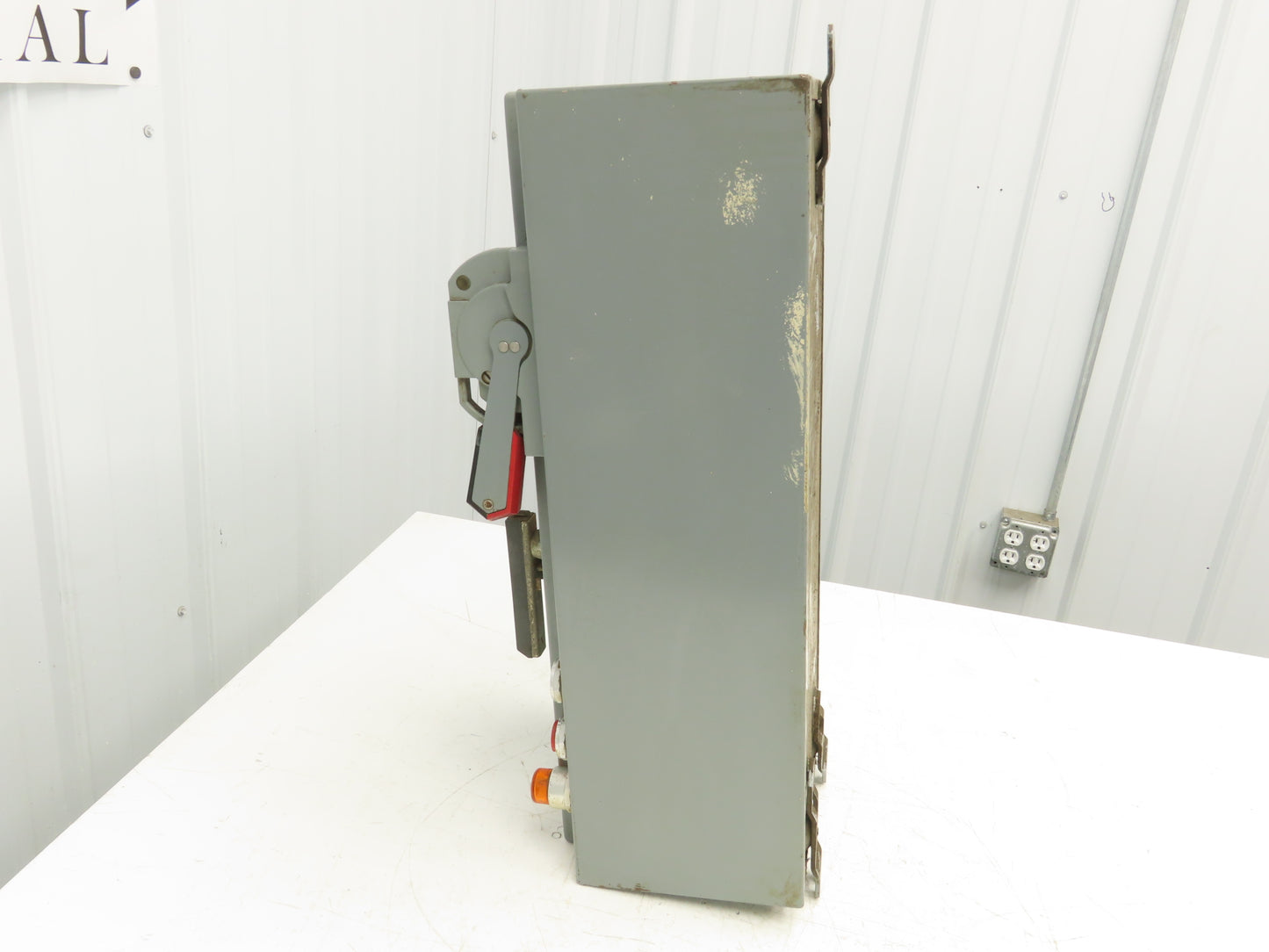 Allen-Bradley 512-BJB-6P-24R Combination Starter Fusible 600V 3PH 10HP Ser D