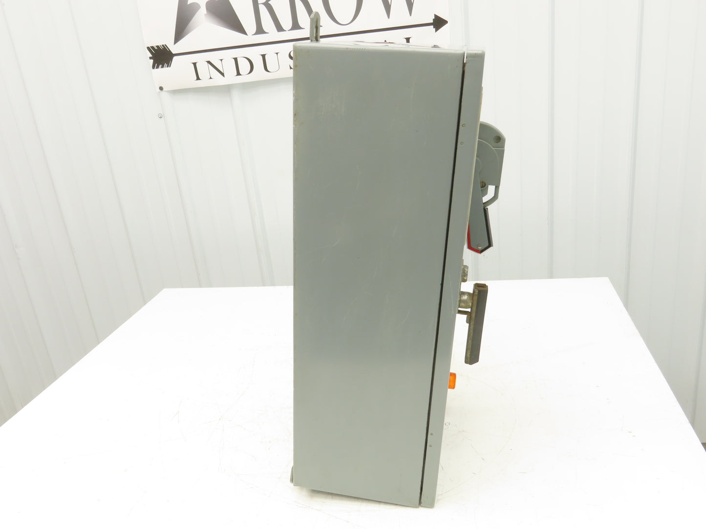 Allen-Bradley 512-BJB-6P-24R Combination Starter Fusible 600V 3PH 10HP Ser D