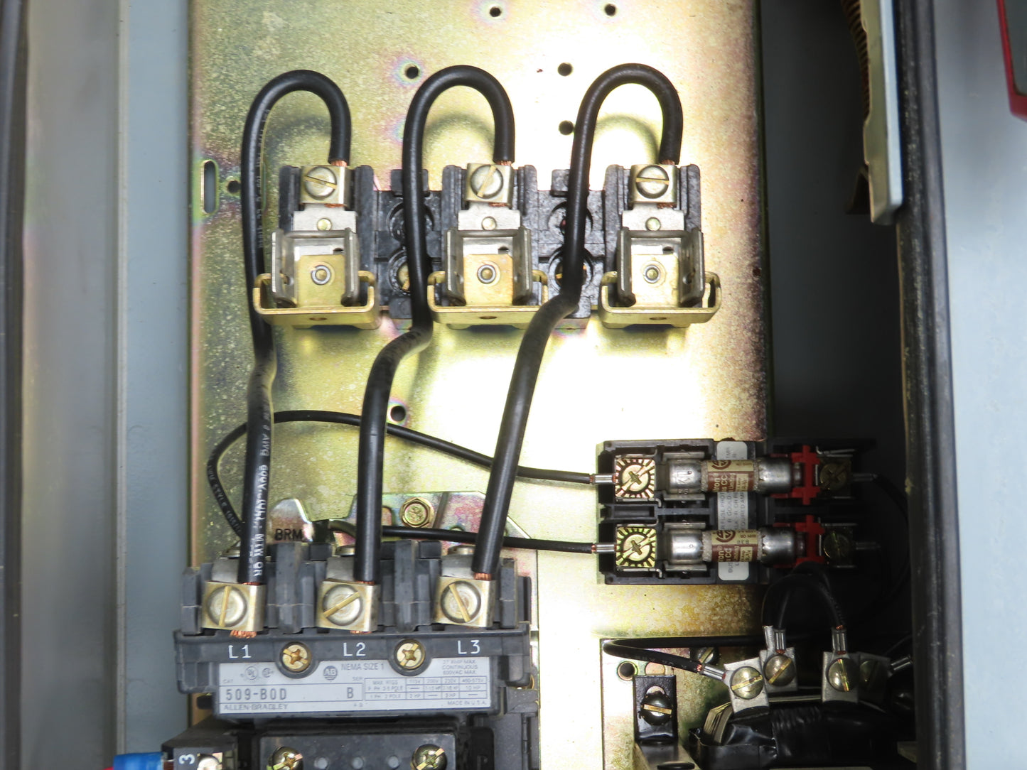 Allen-Bradley 512-BJB-6P-24R Combination Starter Fusible 600V 3PH 10HP Ser D