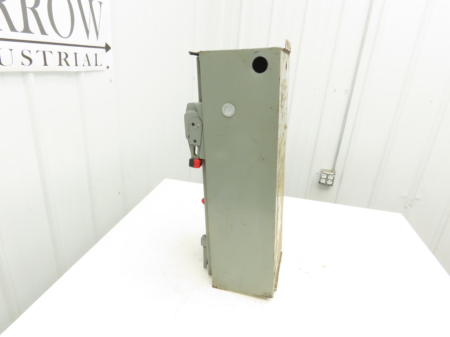 Allen Bradley 30072-309-04-B Combination Starter Fusible 600V 3PH 25HP Size 2