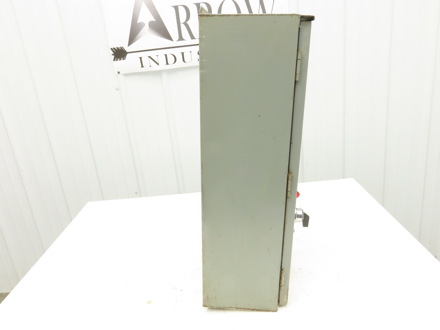 Allen Bradley 30072-309-04-B Combination Starter Fusible 600V 3PH 25HP Size 2