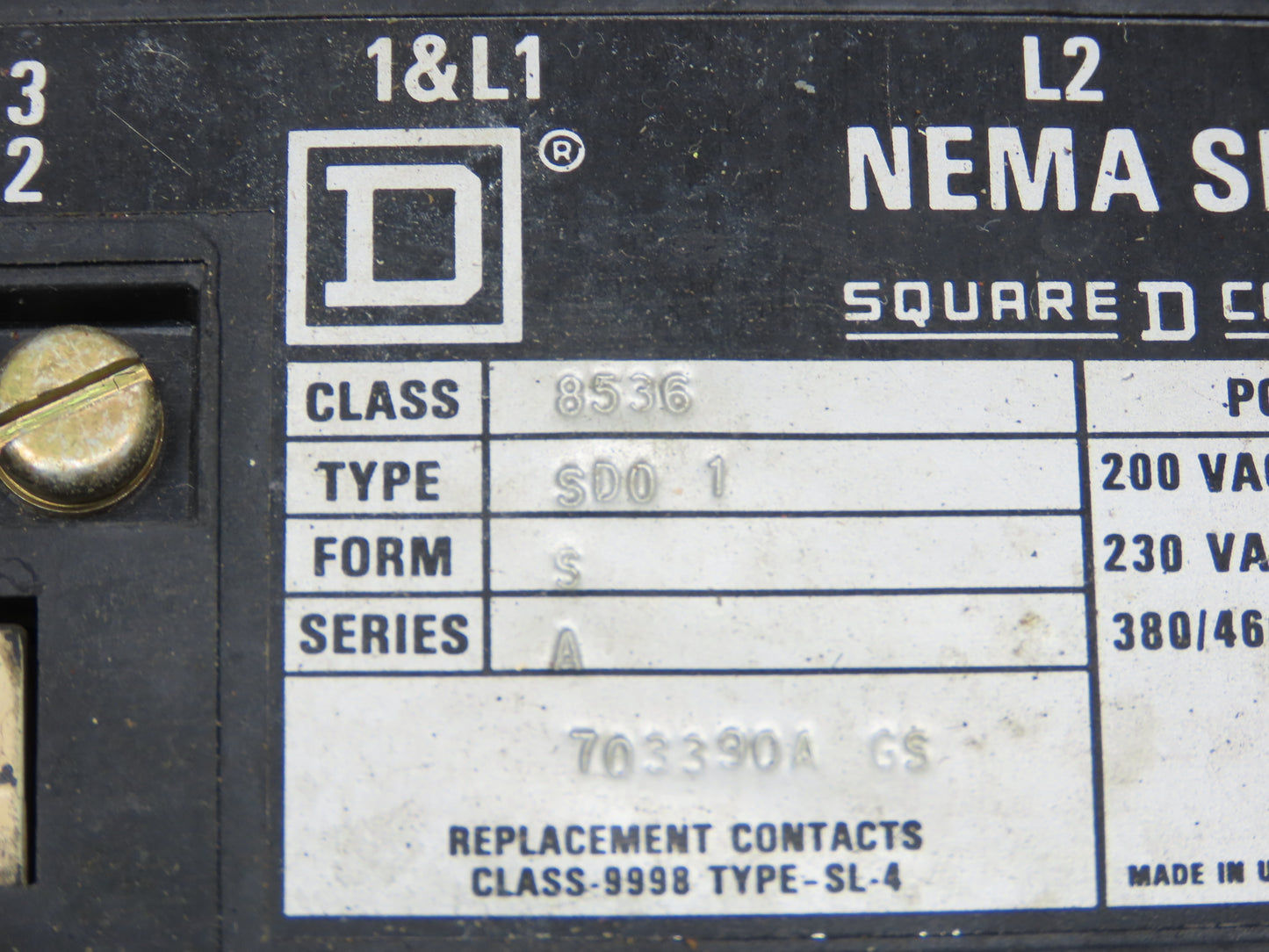 Allen Bradley 30072-309-04-B Combination Starter Fusible 600V 3PH 25HP Size 2