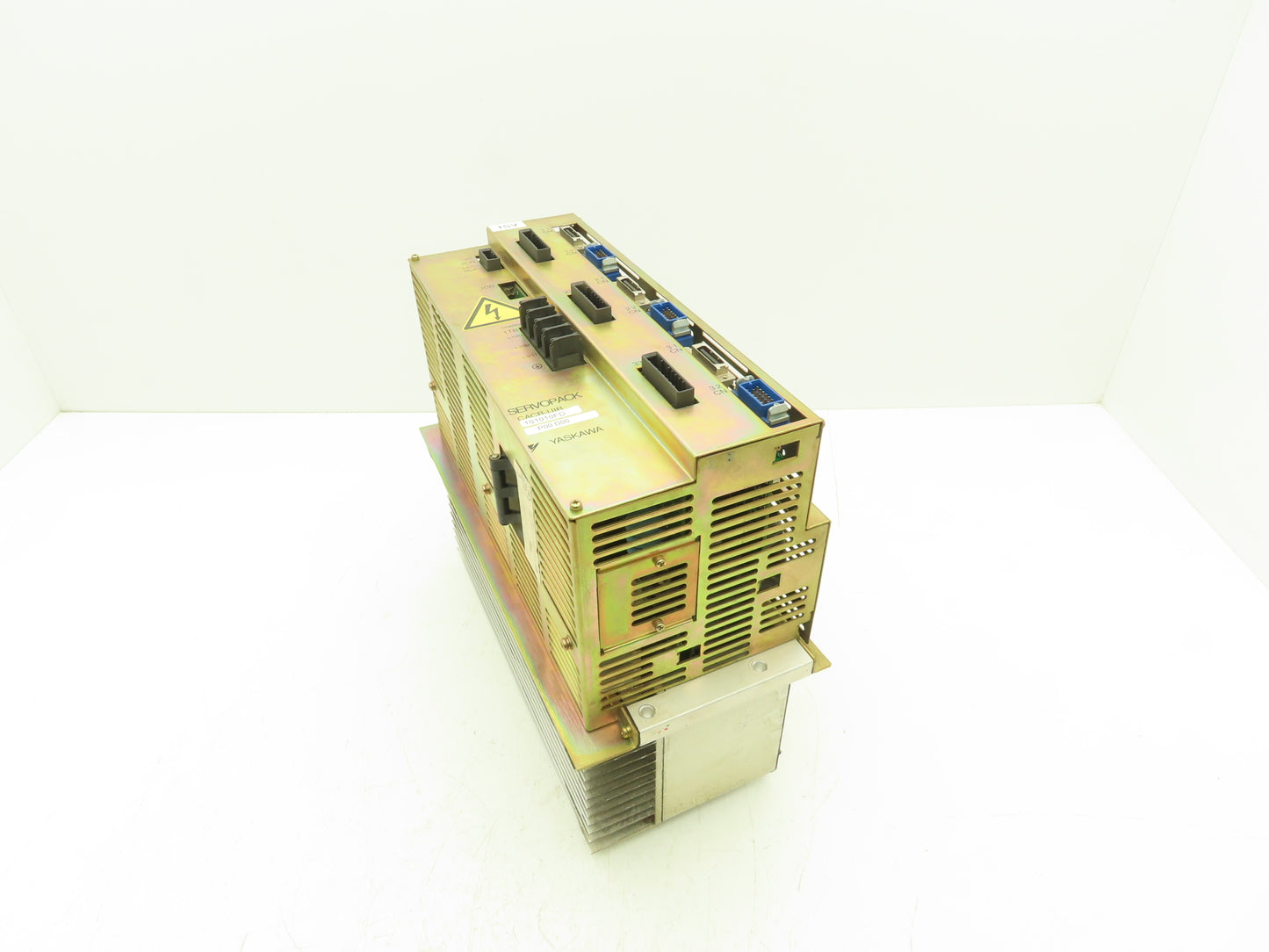 Yaskawa CACR-UIR Servopack Servo Motor Drive Controller
