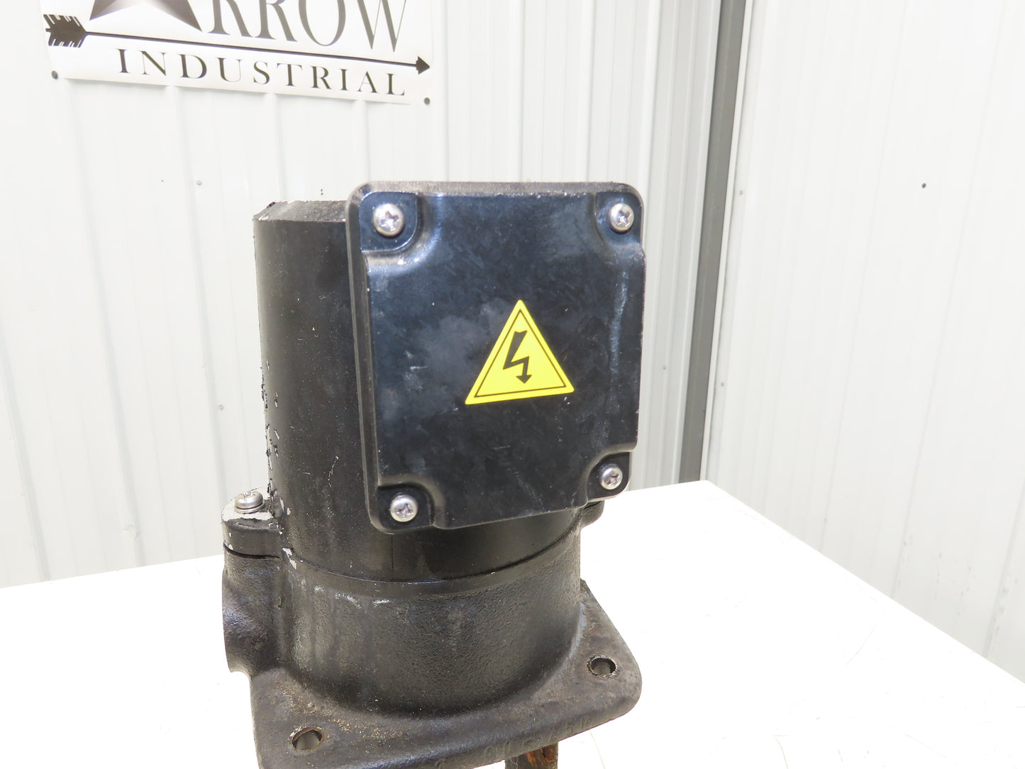 Grundfos MTA90-250A-W-A-B Immersion Coolant Pump 96L/min 10" Depth 460W 220V 3PH