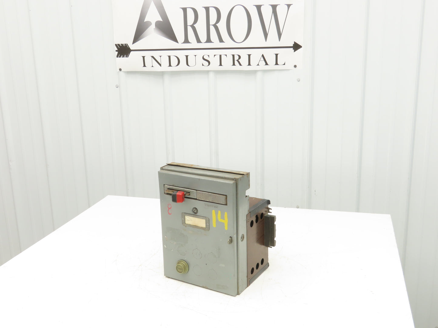 Square D HBS-8536-SBL-120 Combination Motor Starter Fusible 600V 3PH 5HP